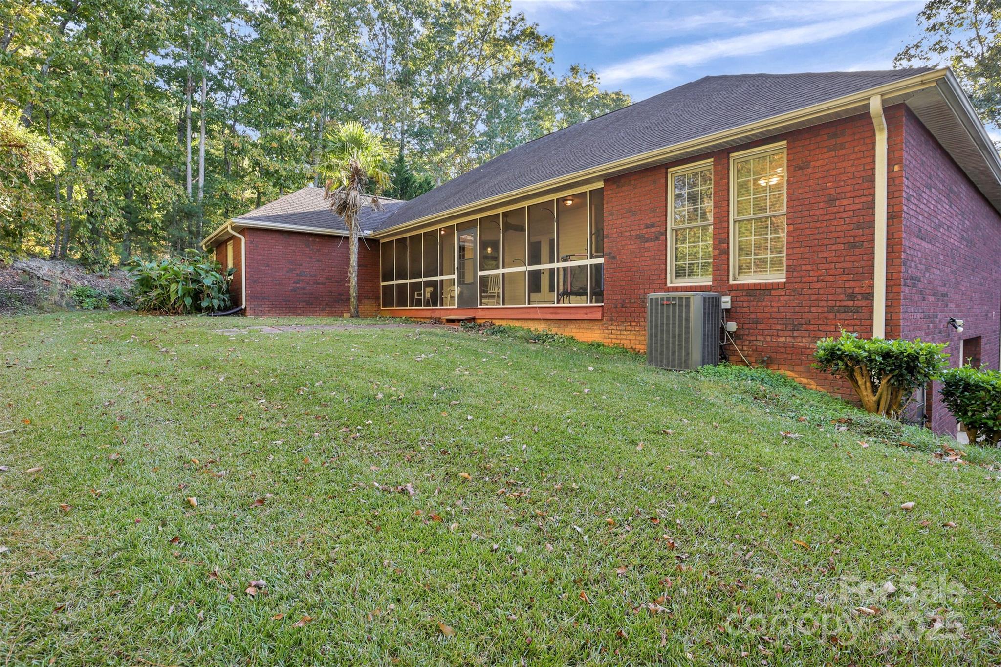 36014 Davis Drive — Albemarle
