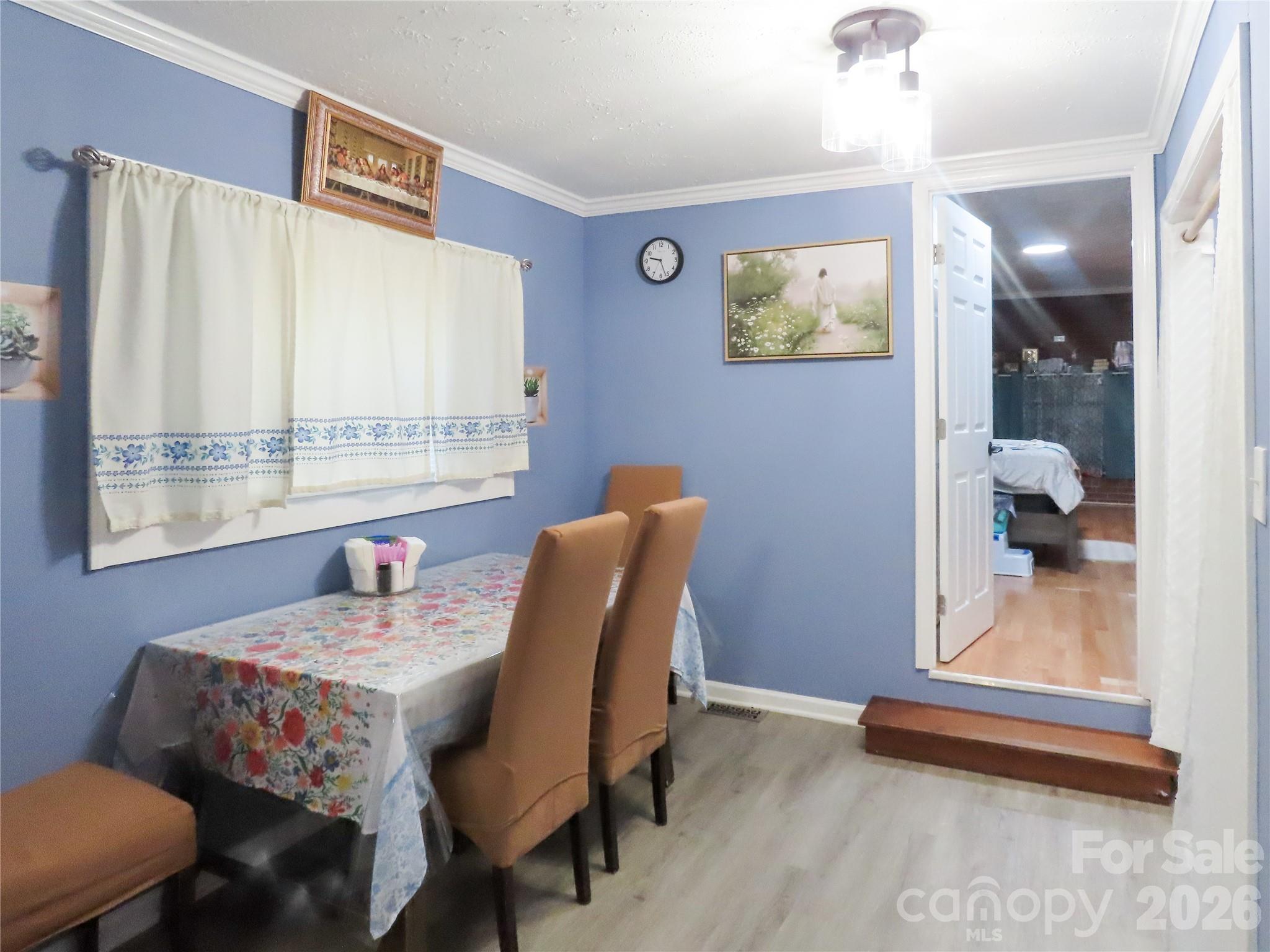 214 E Springs Street — Lancaster