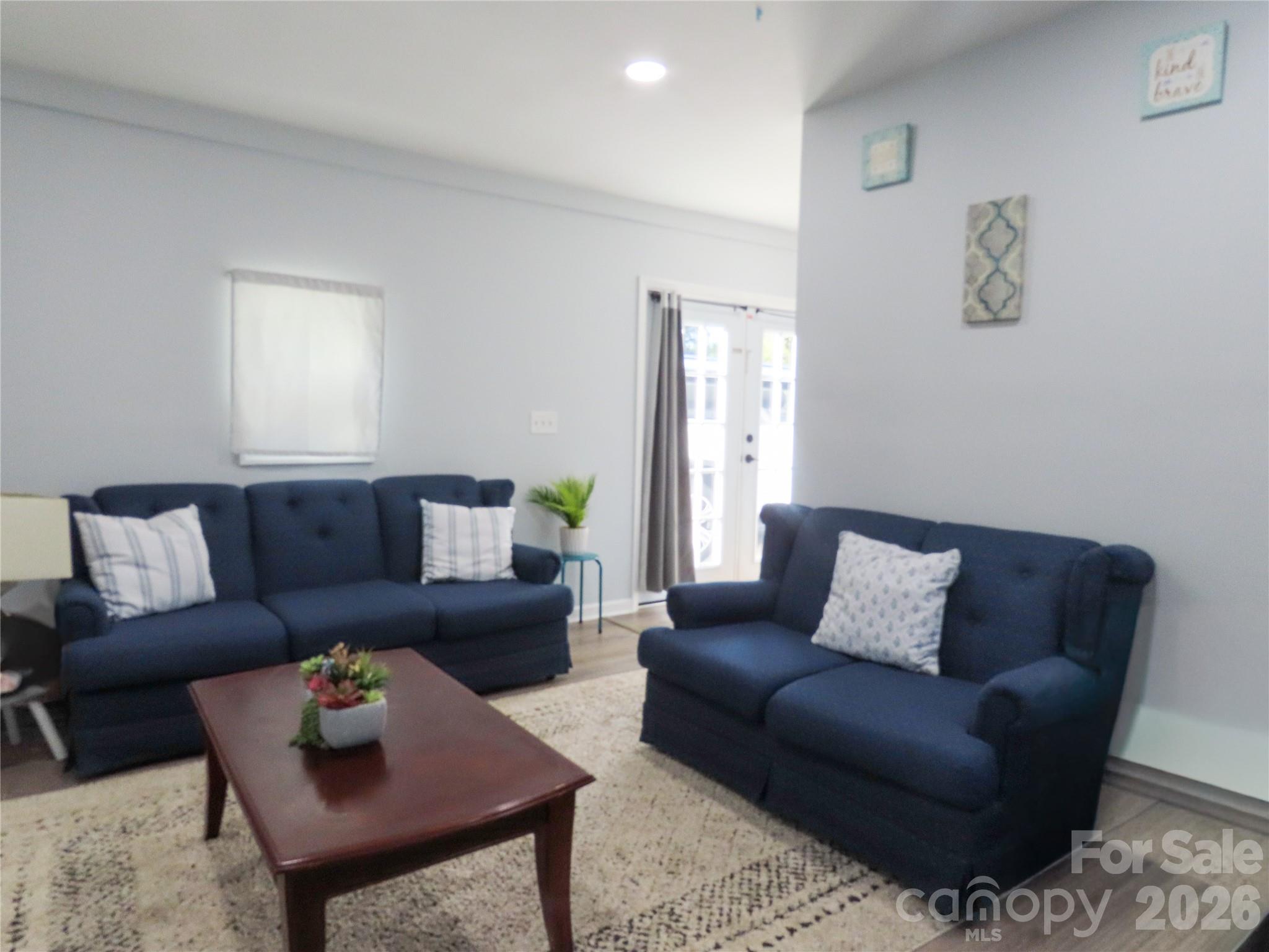214 E Springs Street — Lancaster