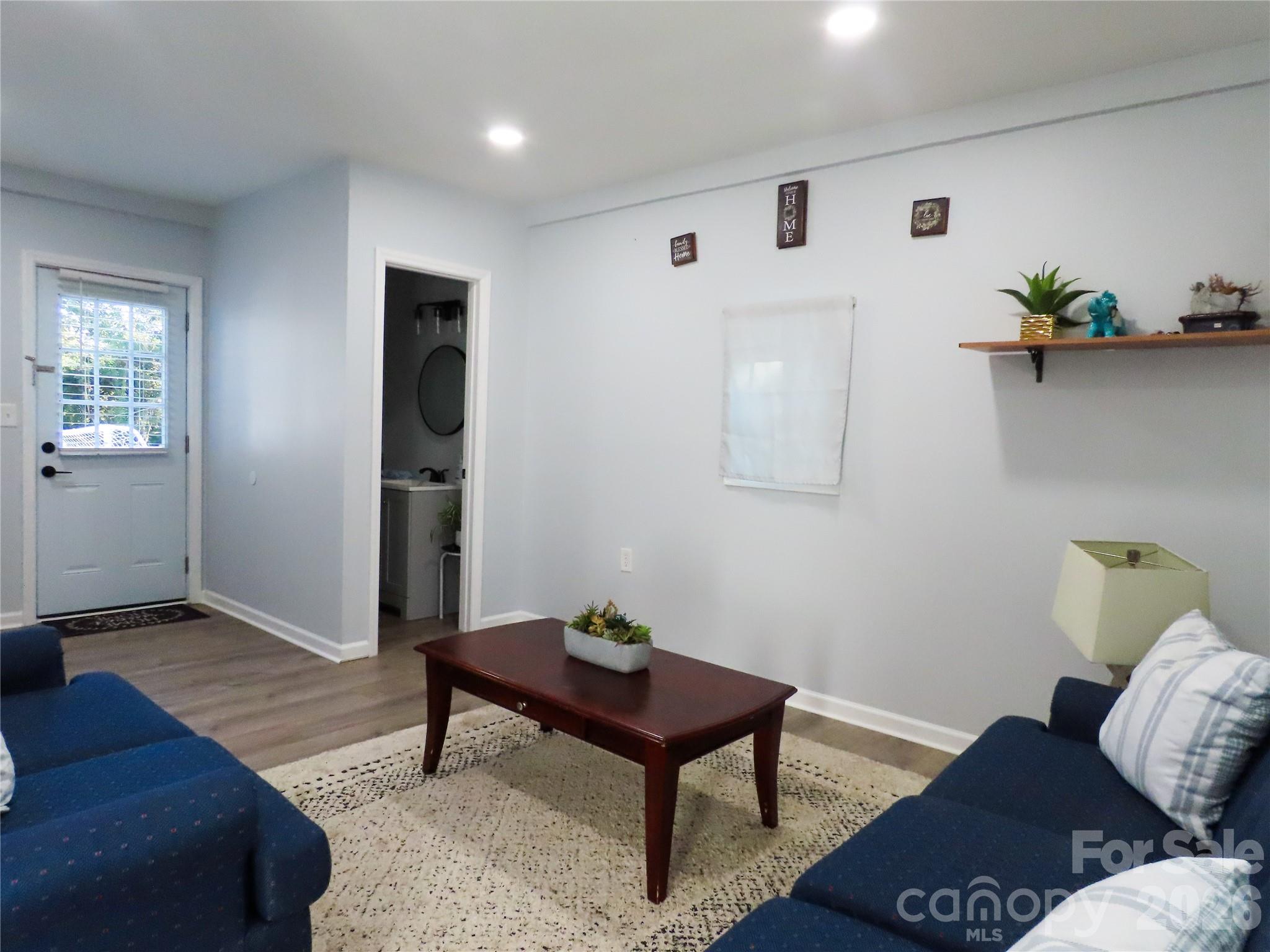 214 E Springs Street — Lancaster
