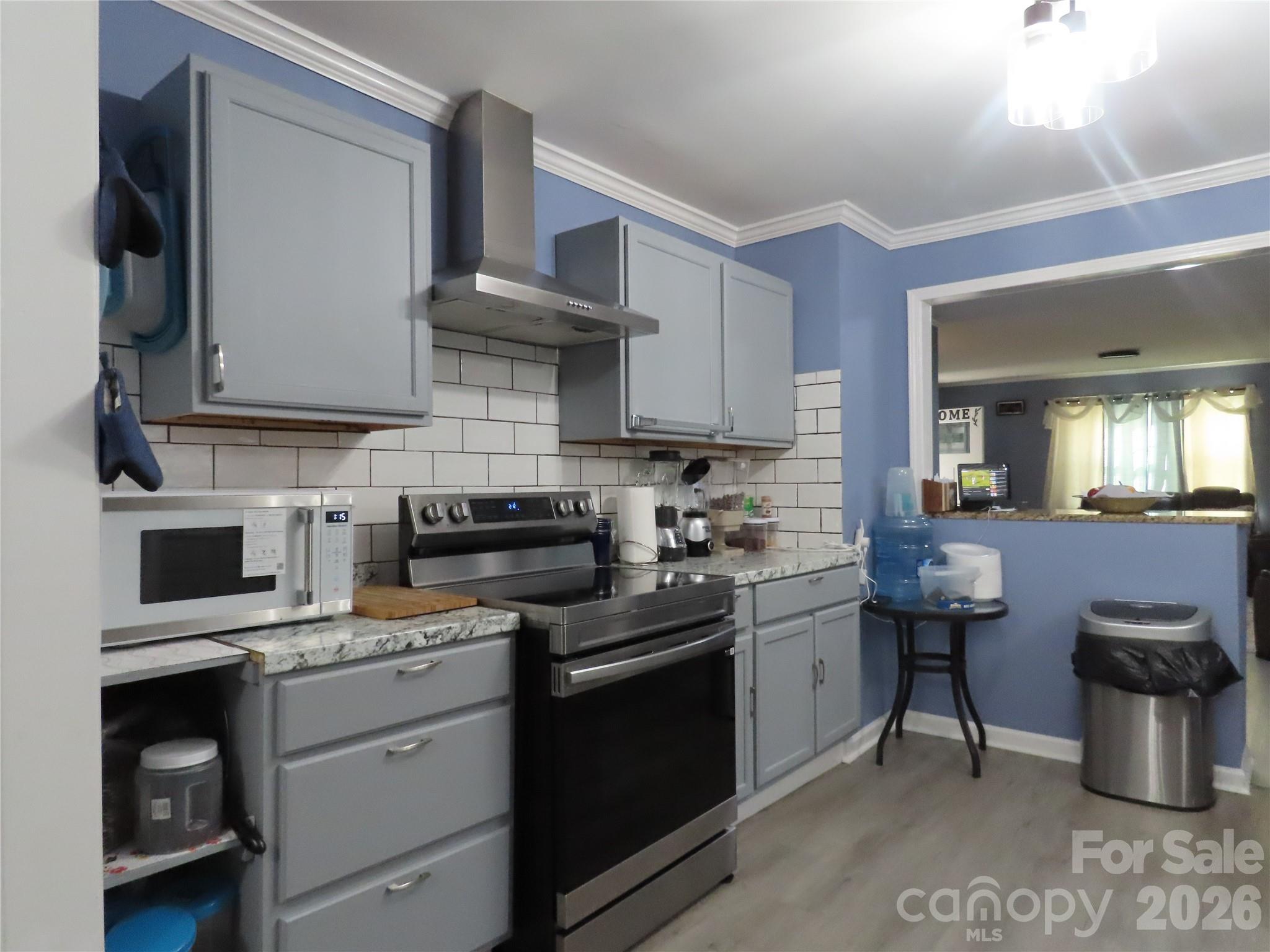 214 E Springs Street — Lancaster