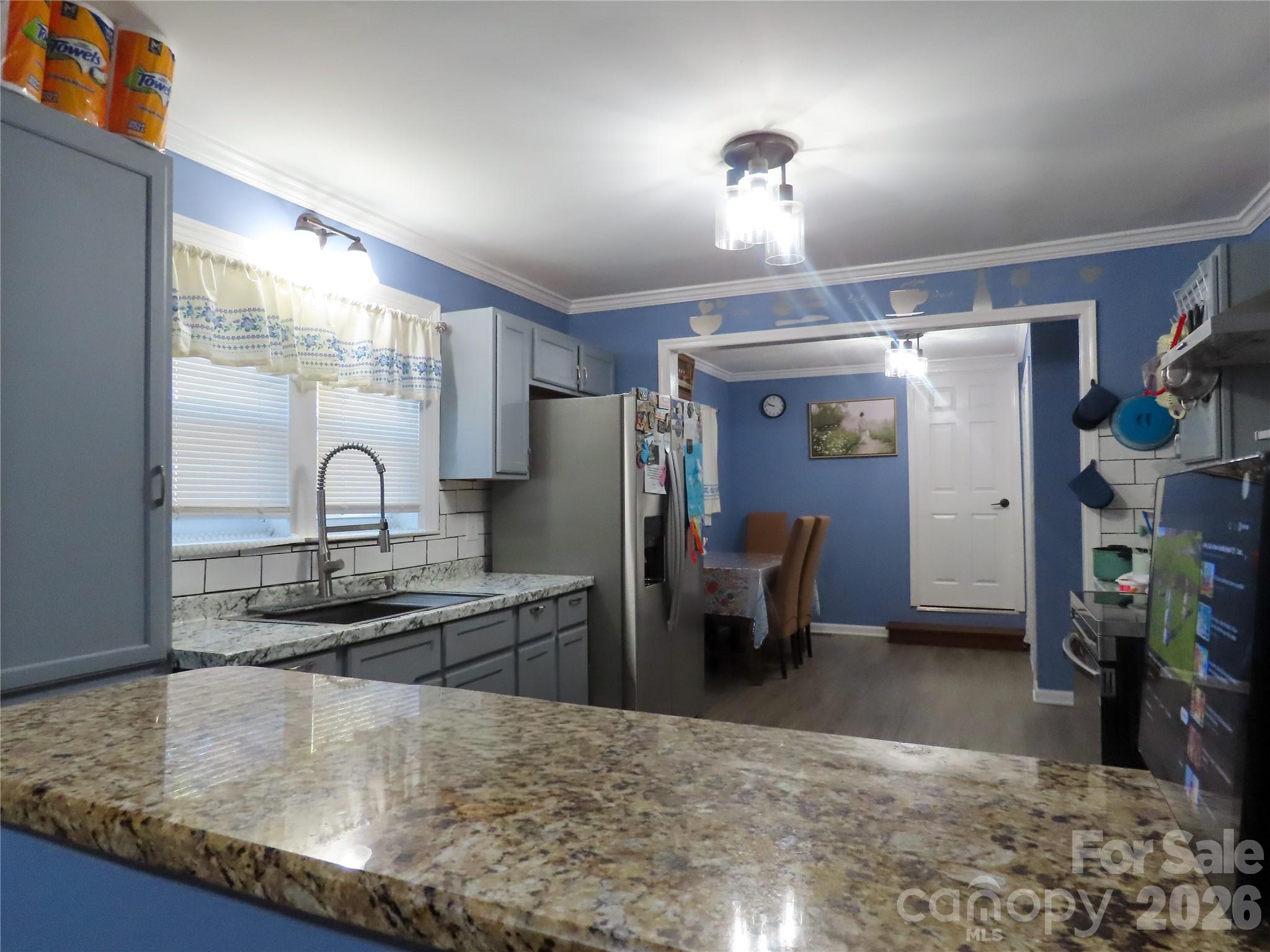 214 E Springs Street — Lancaster