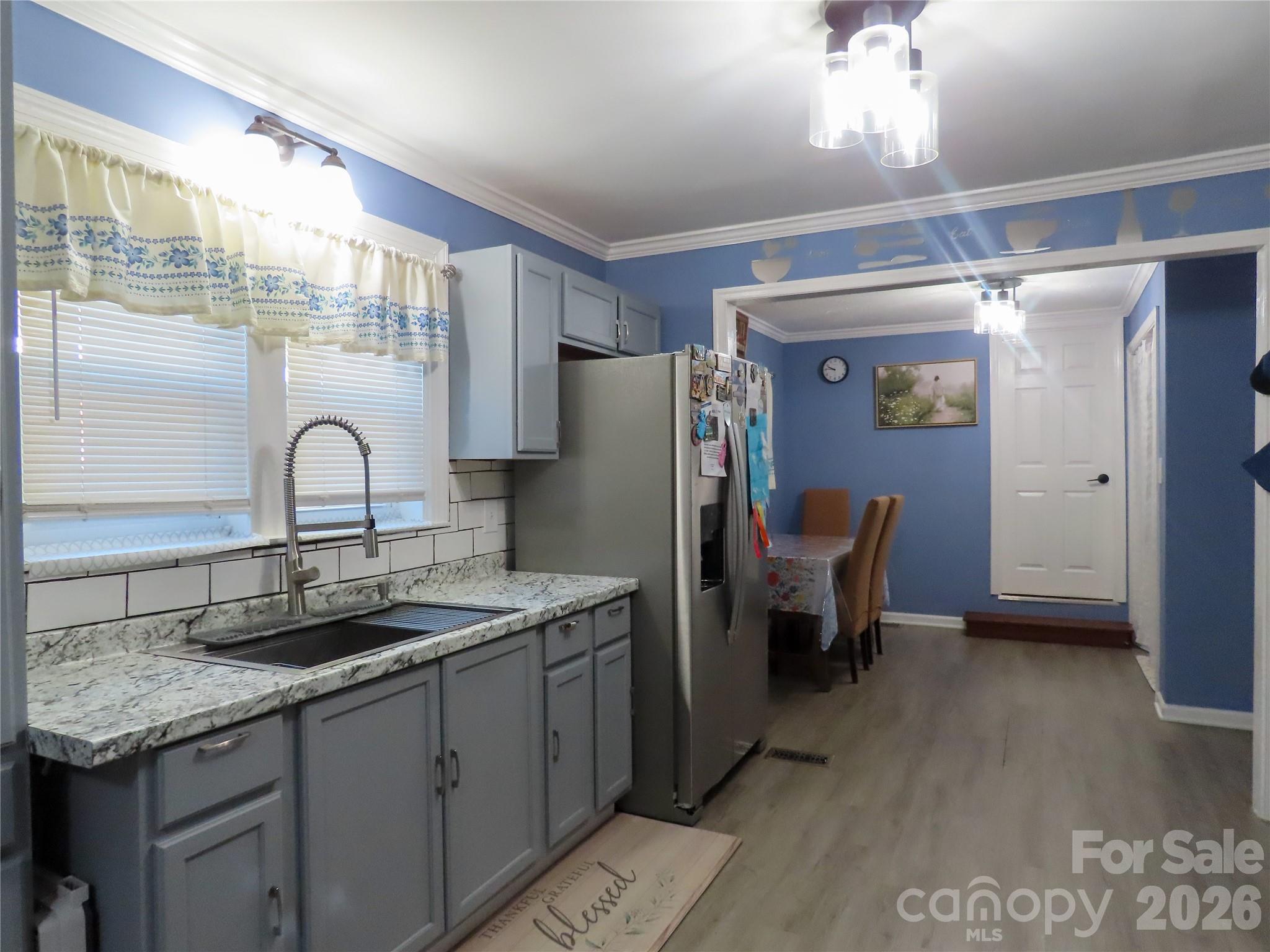 214 E Springs Street — Lancaster