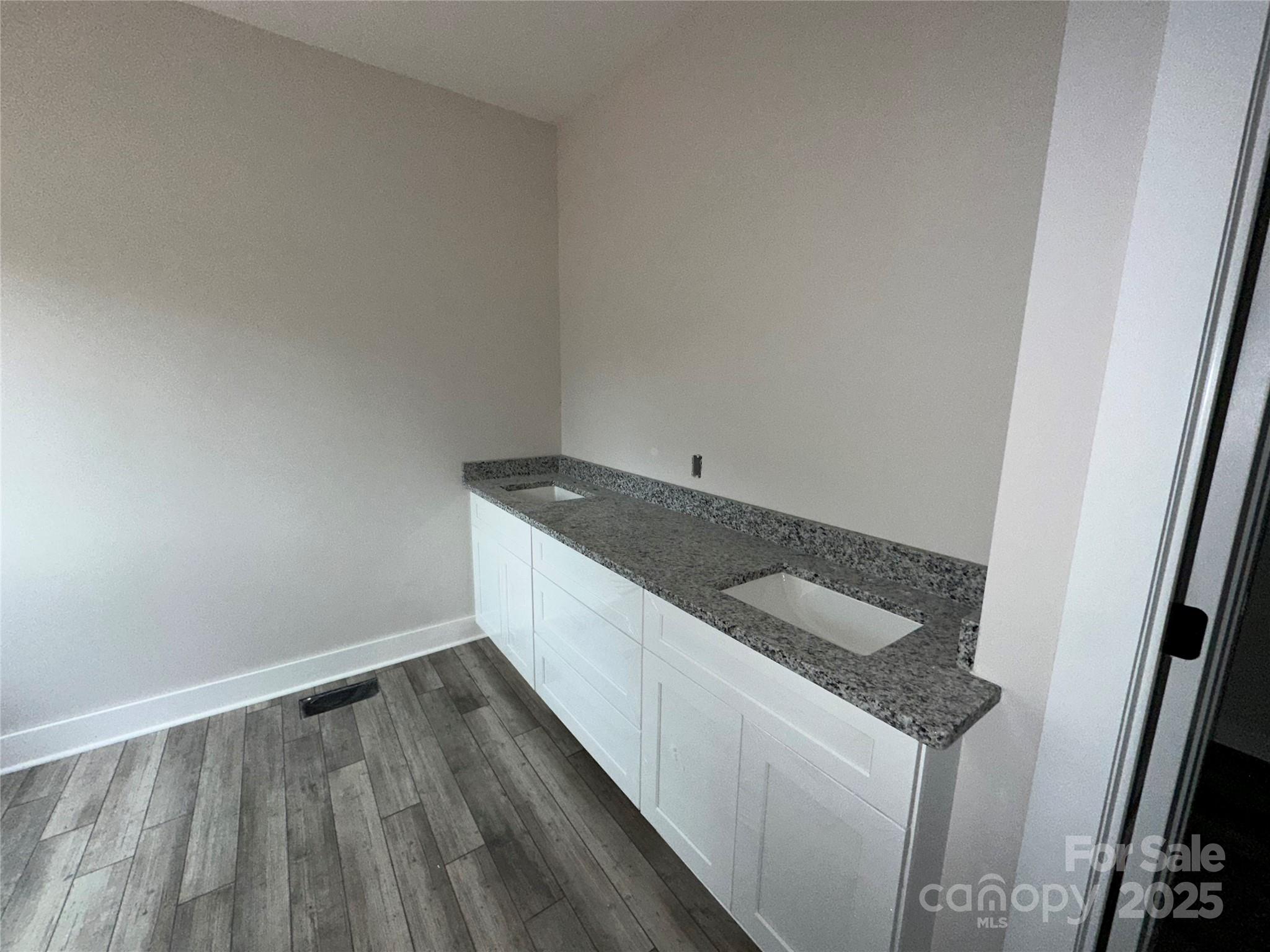 28800 NC Hwy 73 Highway — Albemarle