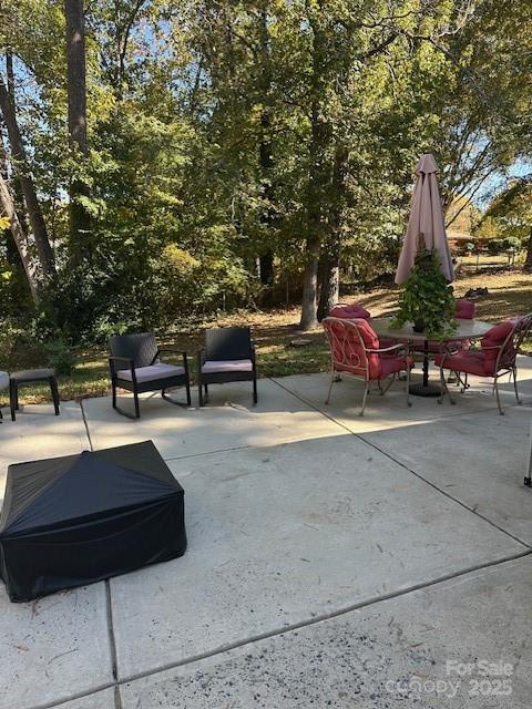 847 Kathryn Drive SE — Concord