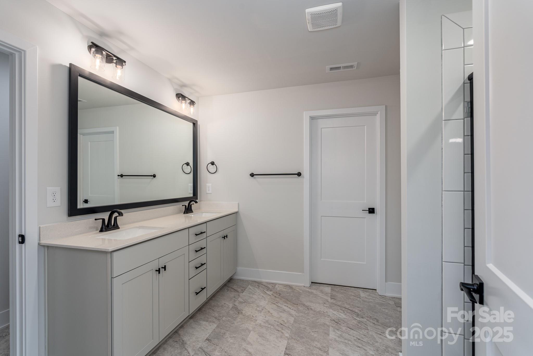 1215 Kildare Drive #6 — Salisbury