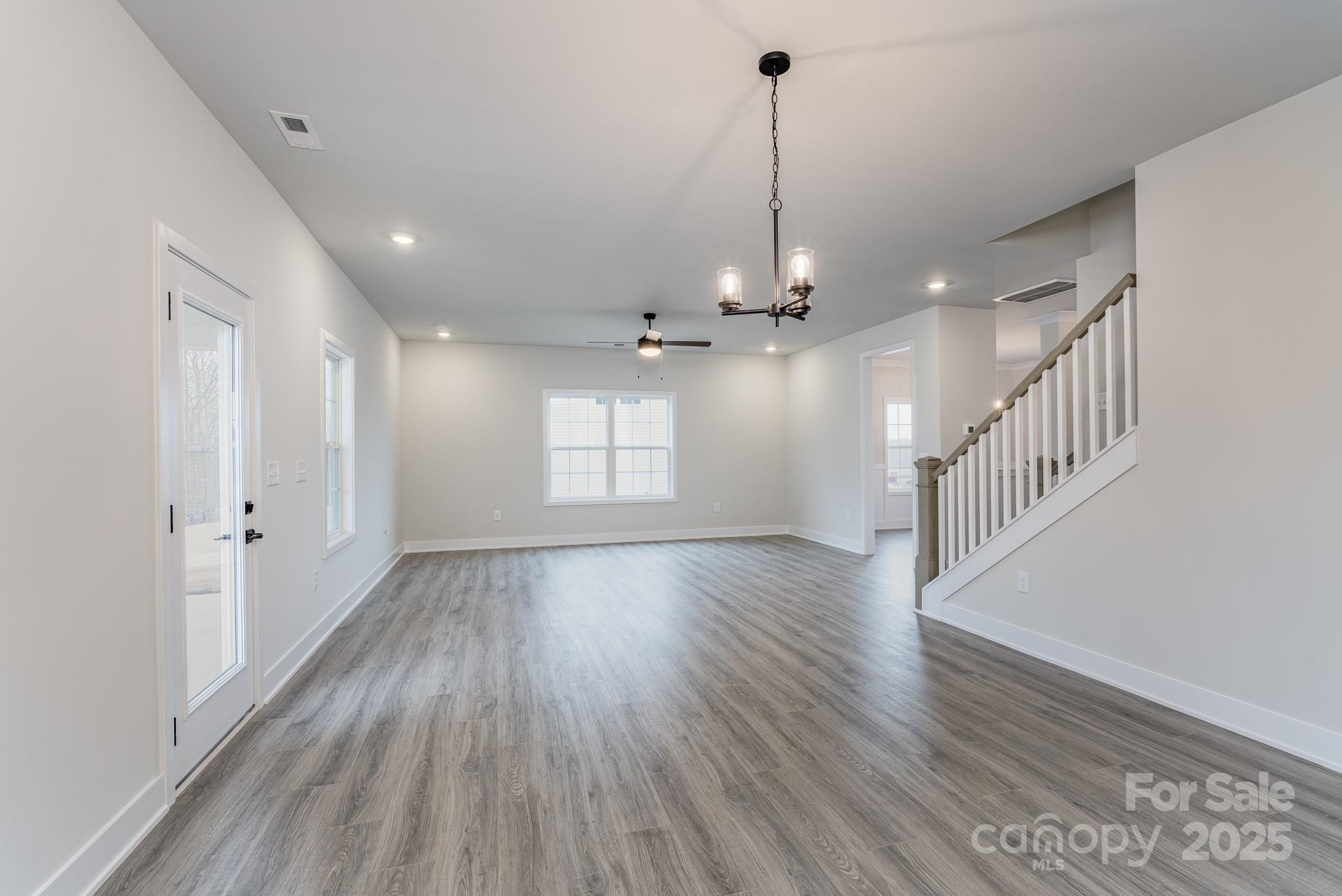 1215 Kildare Drive #6 — Salisbury
