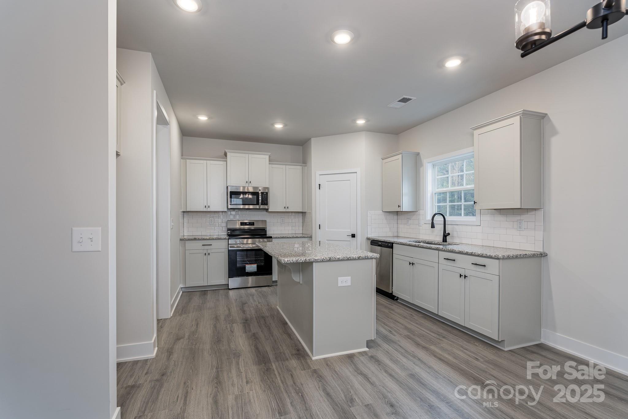 1215 Kildare Drive #6 — Salisbury