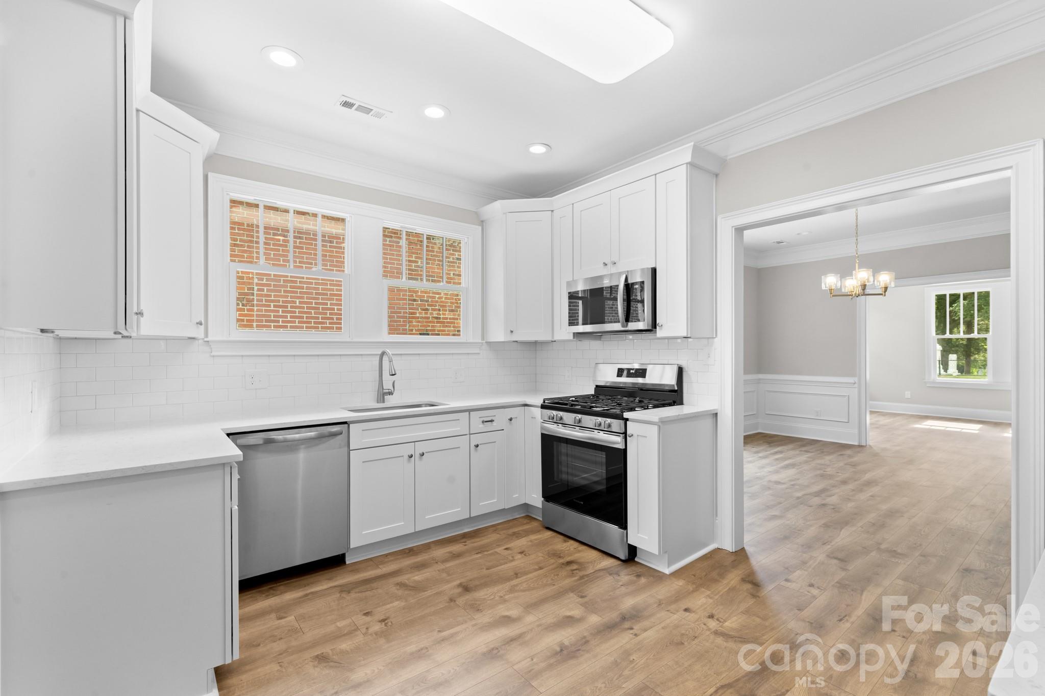 302 W Gay Street — Lancaster