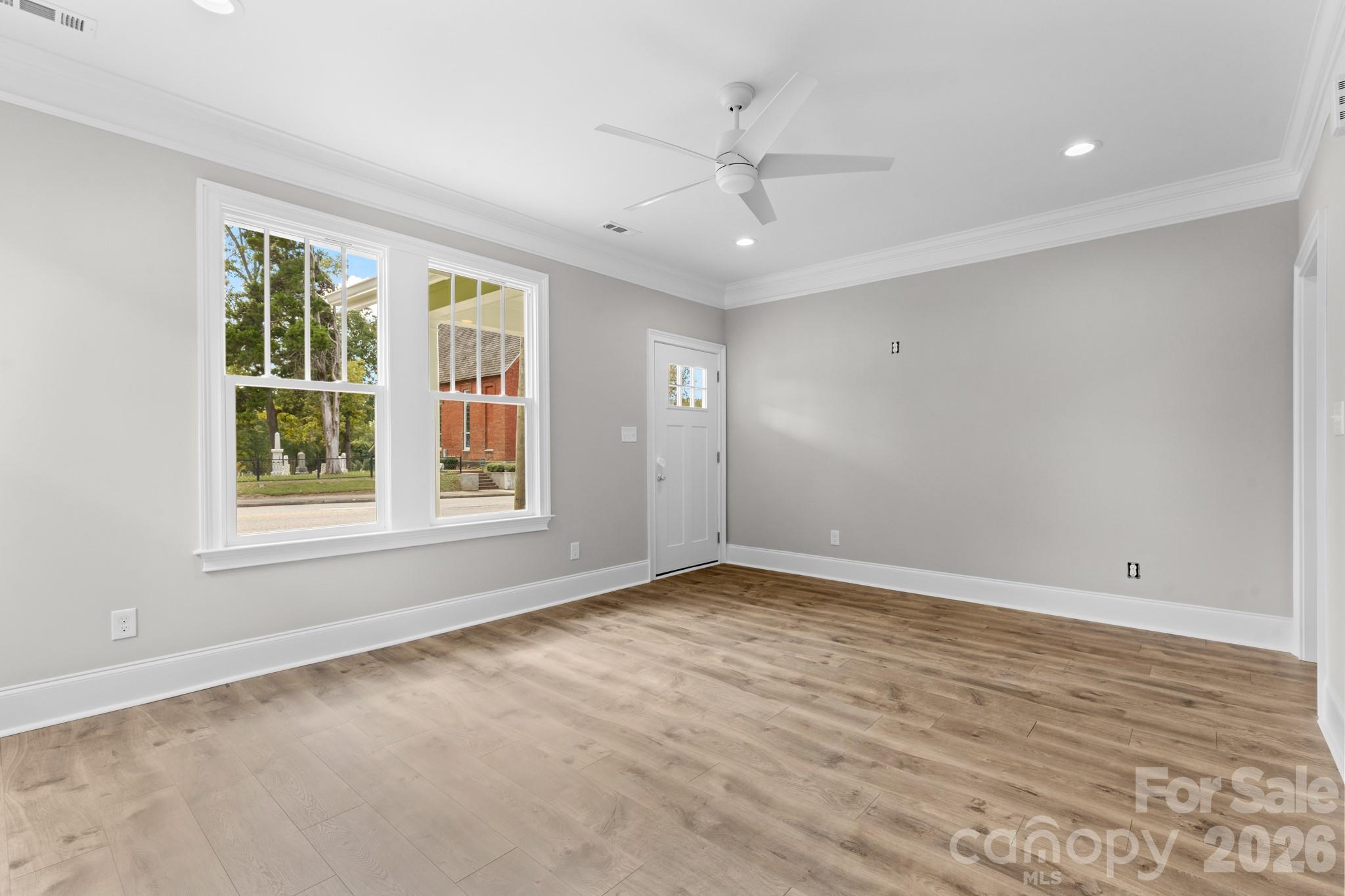 302 W Gay Street — Lancaster