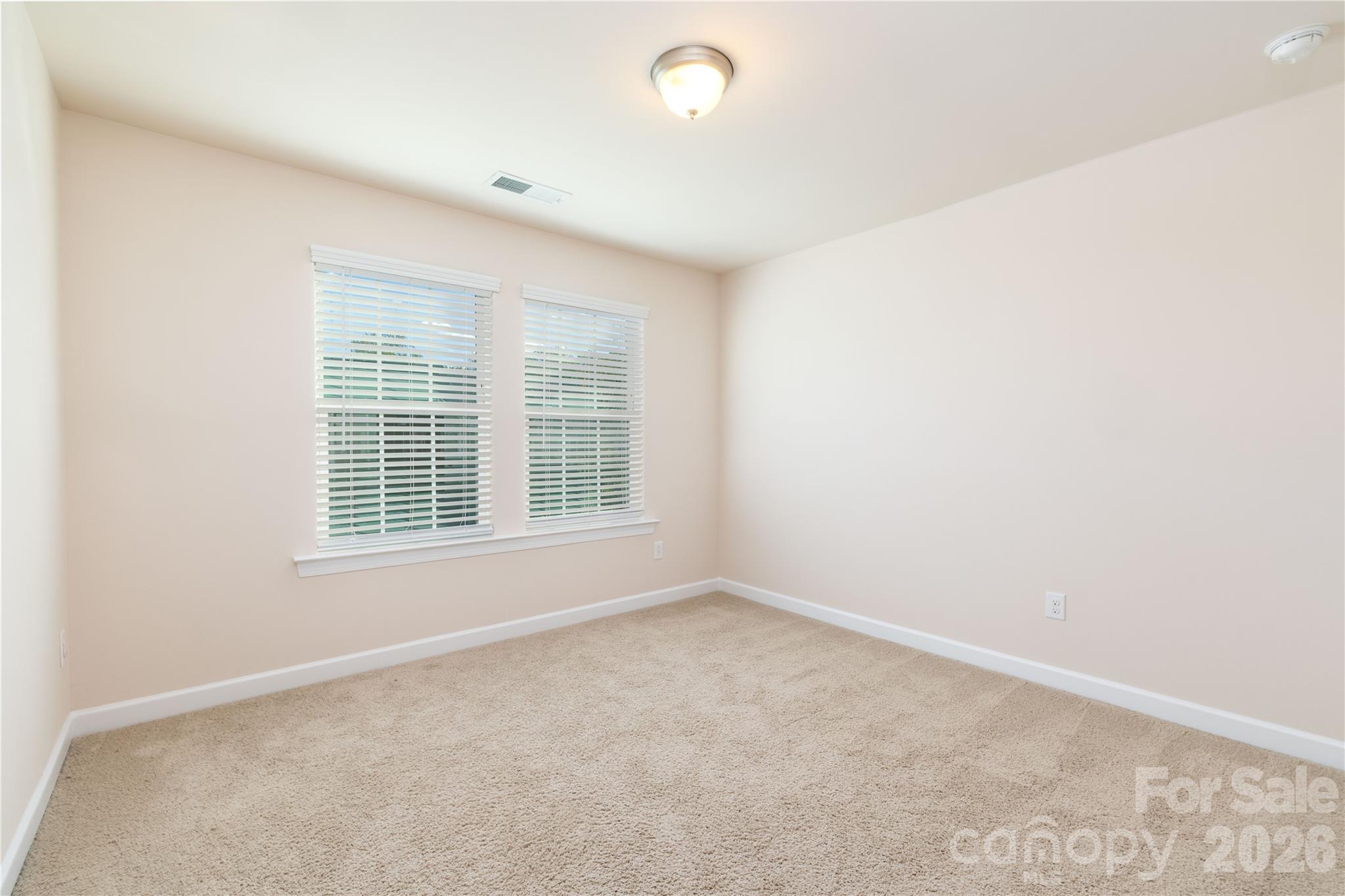 9320 Glenburn Lane — Charlotte