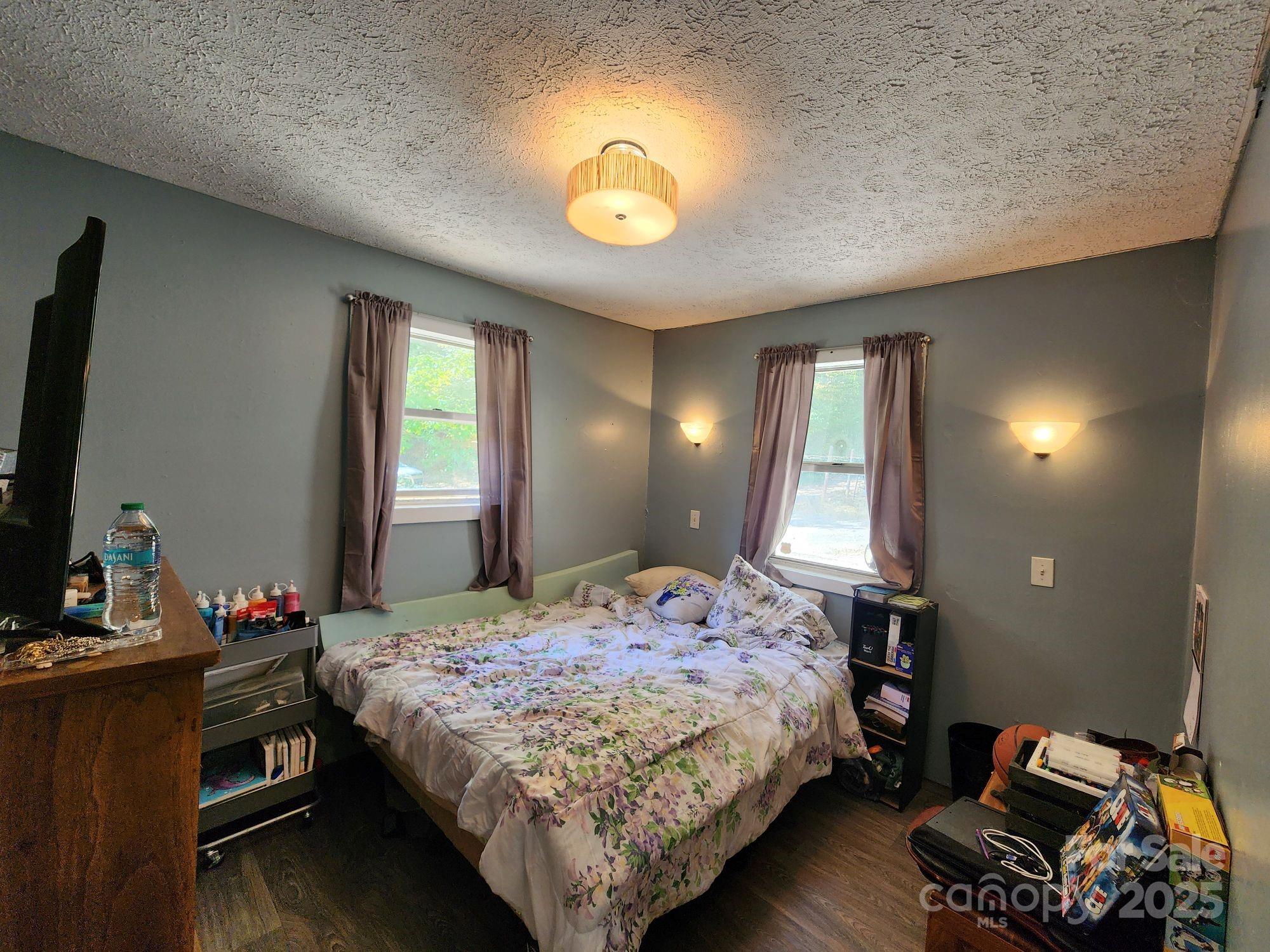 41 Gunches Dirt Road — Candler