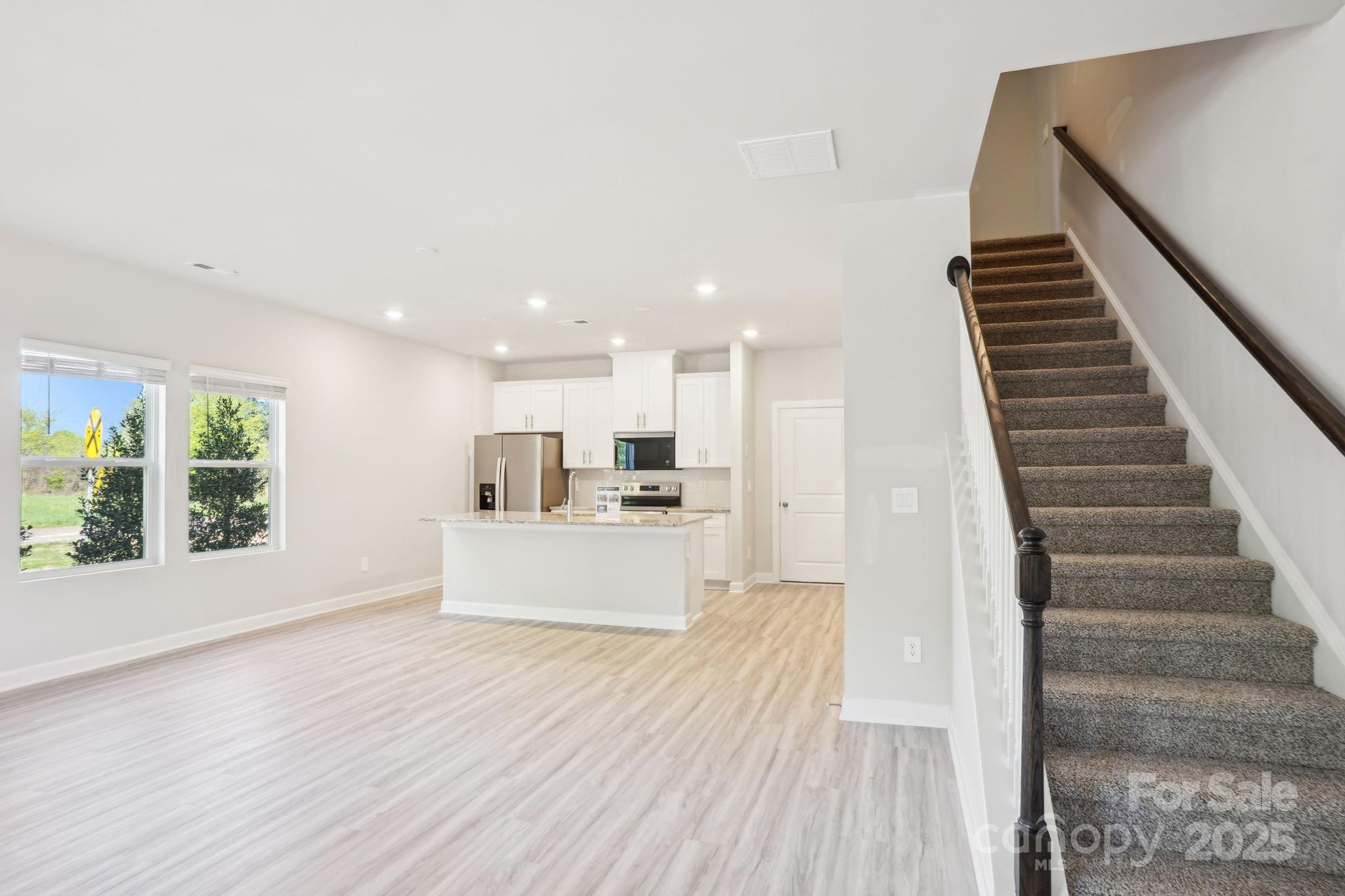 114 Ciara Place #F — Mooresville