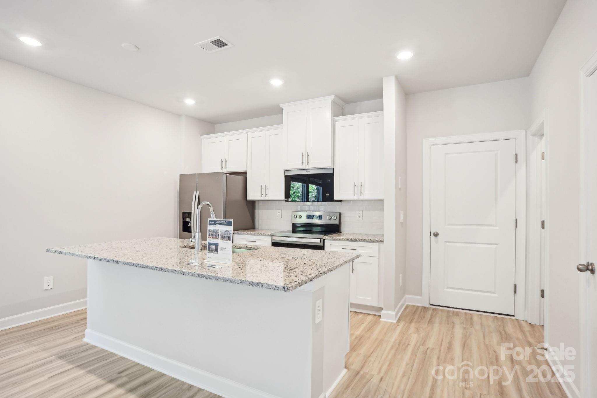 114 Ciara Place #F — Mooresville