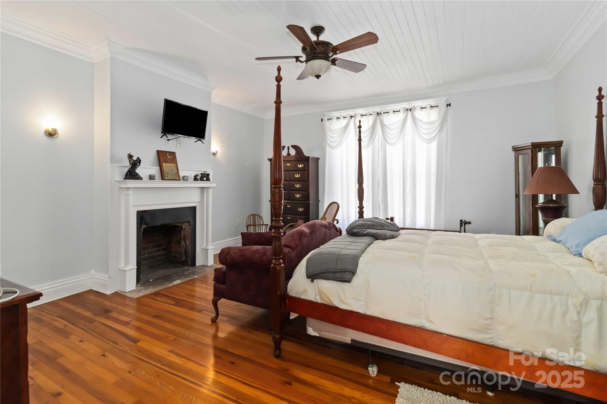 3628 Rainey Avenue — Sharon