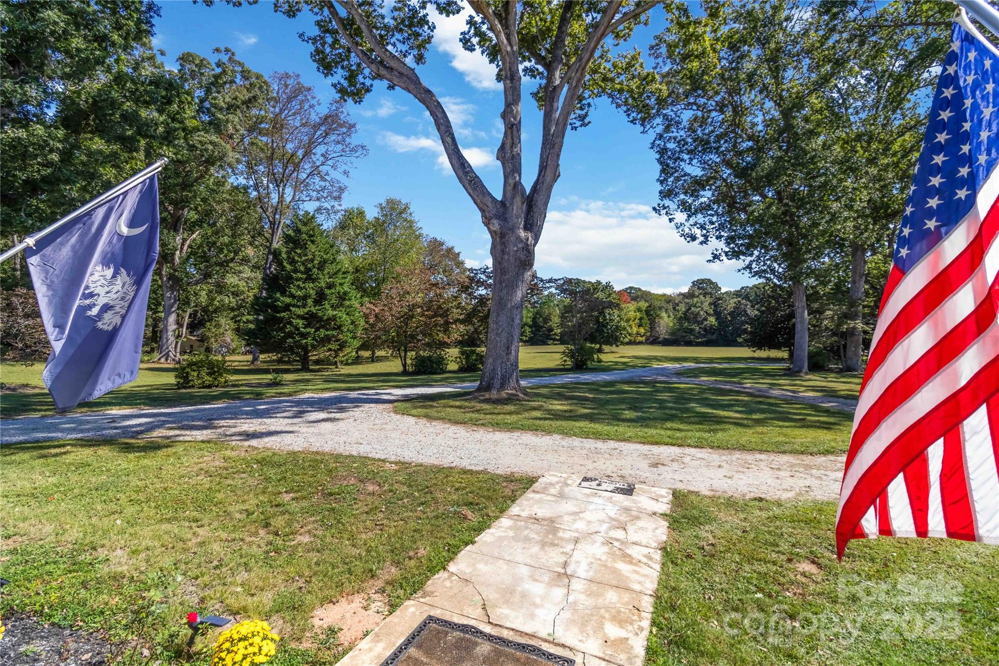 3628 Rainey Avenue — Sharon