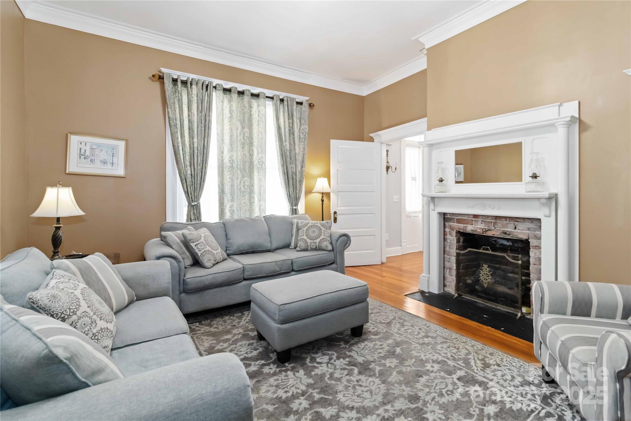 3628 Rainey Avenue — Sharon