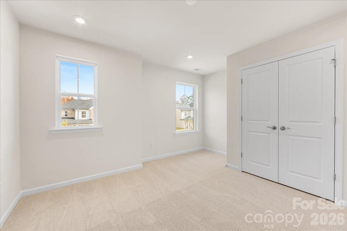 8233 Franklin Trail Street — Mint Hill