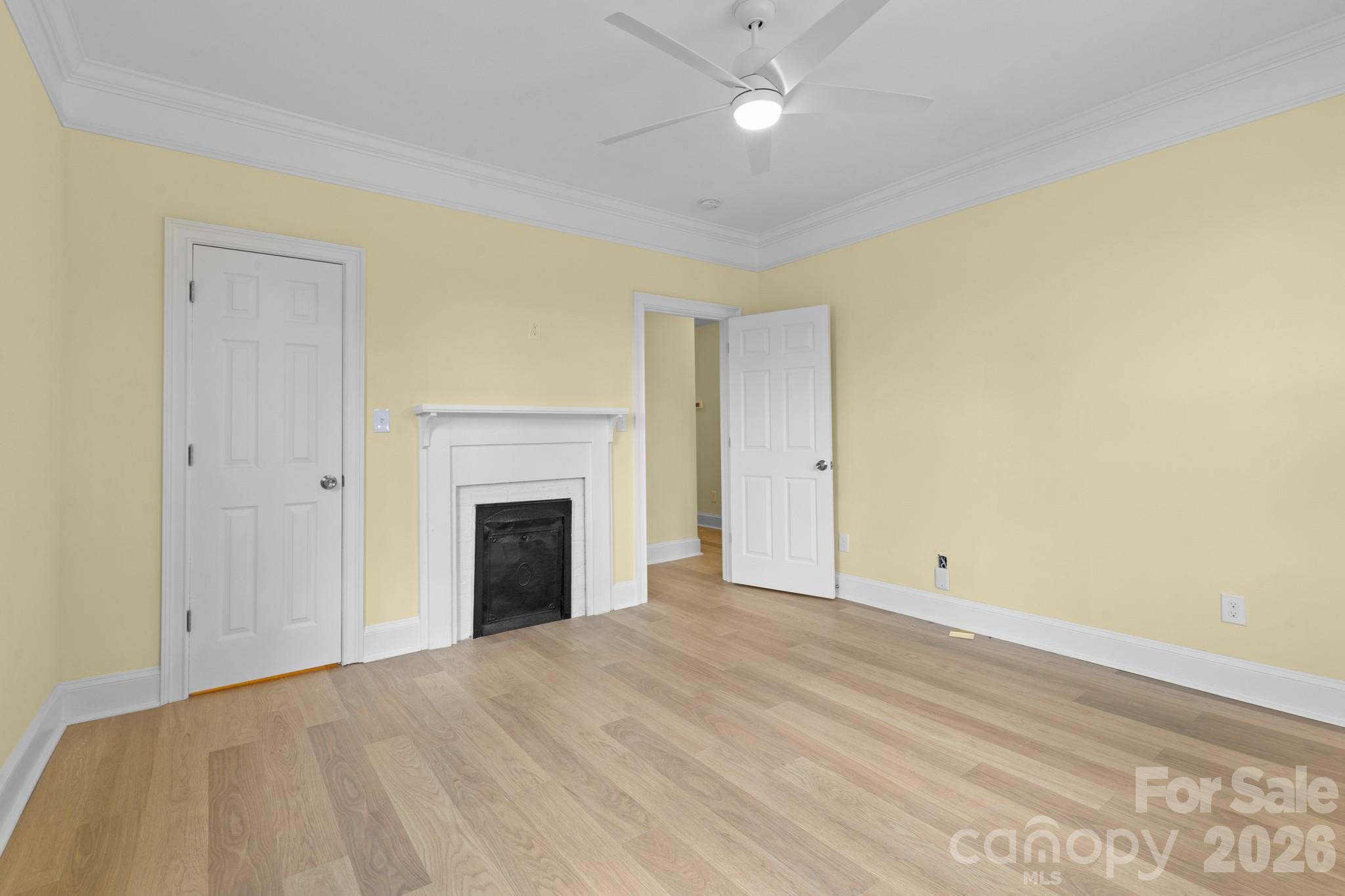 304 W Gay Street — Lancaster