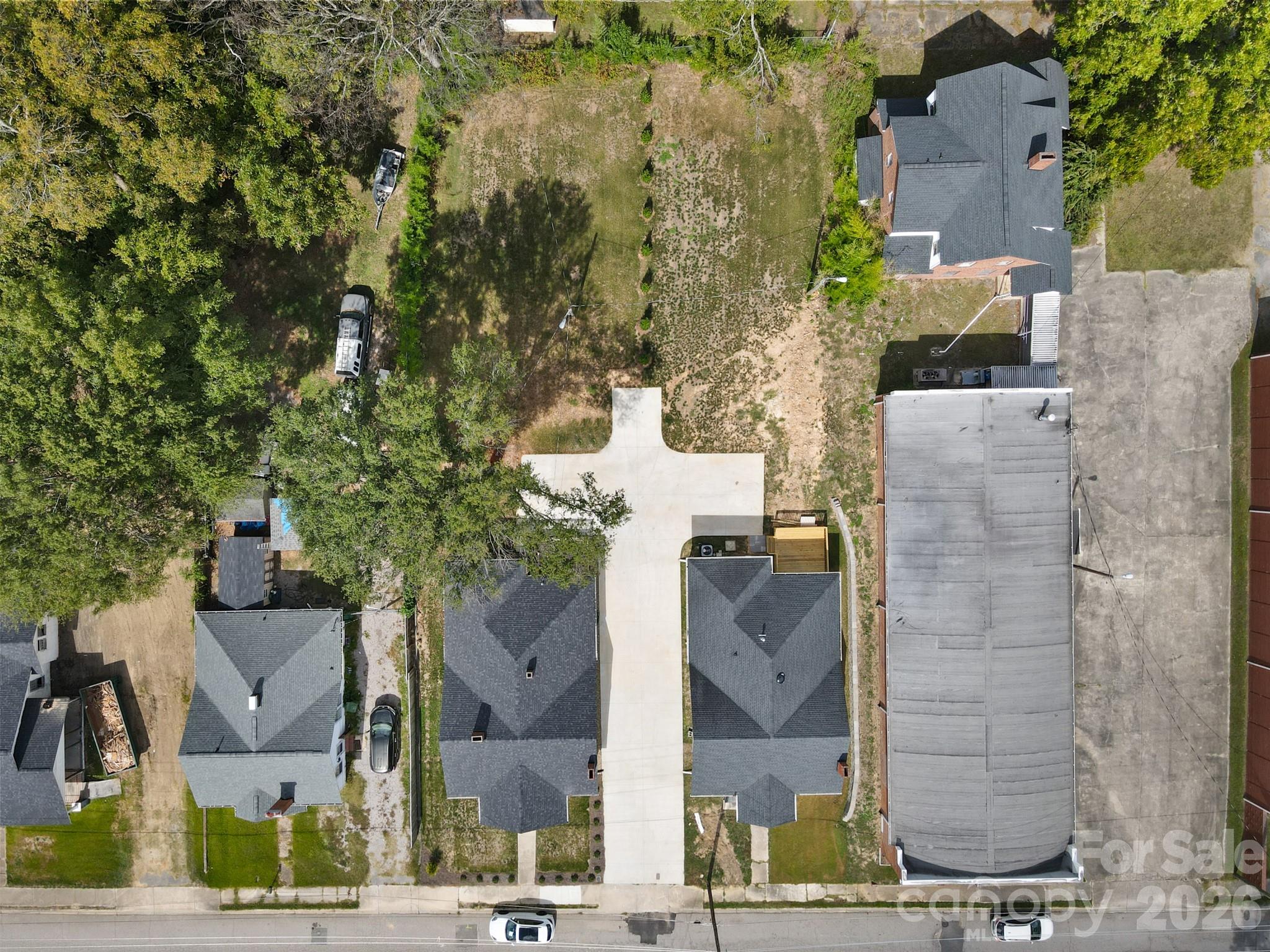 304 W Gay Street — Lancaster