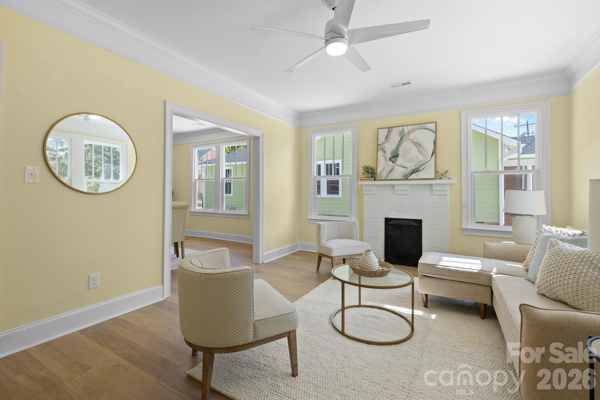 304 W Gay Street — Lancaster