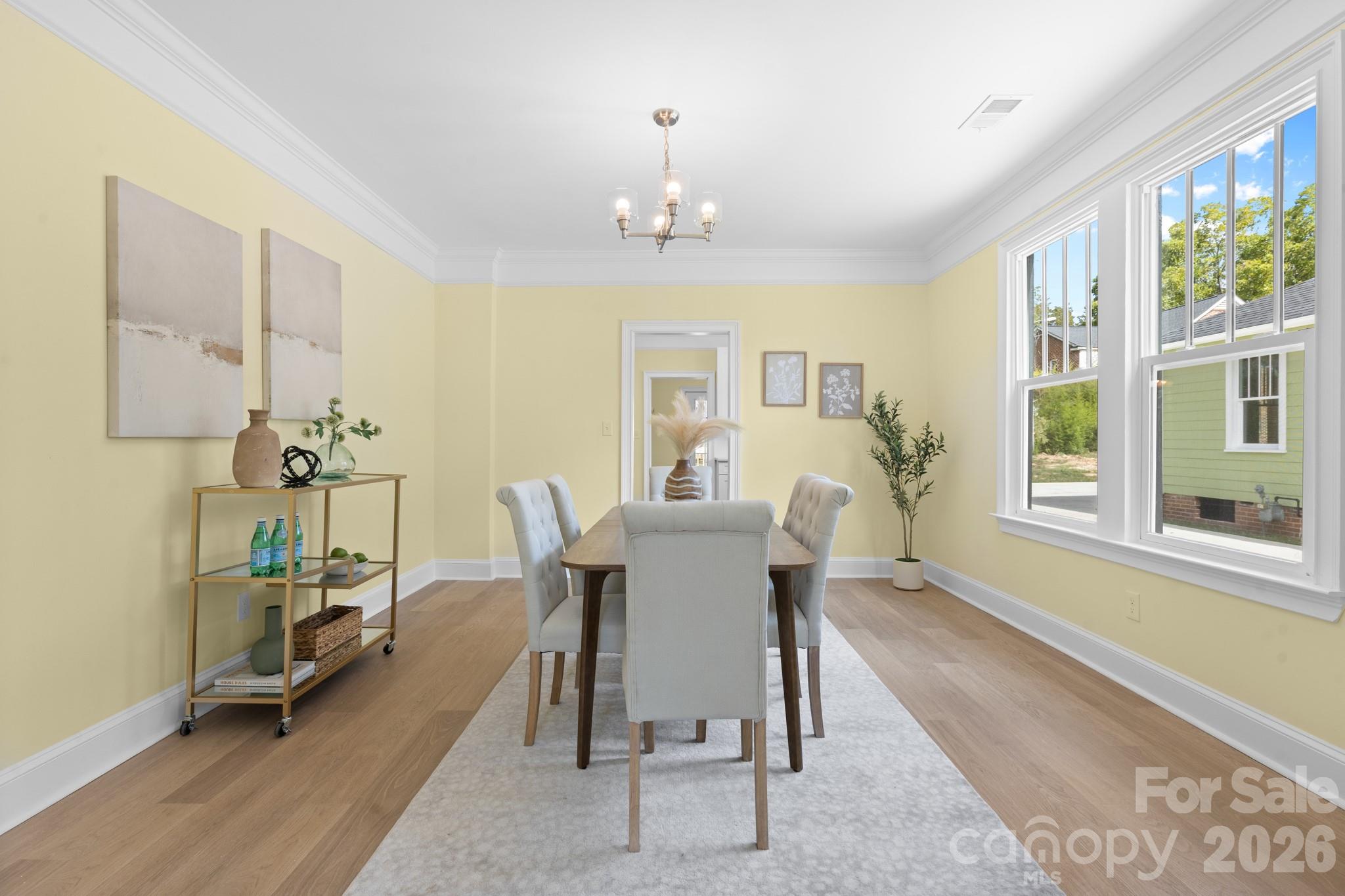 304 W Gay Street — Lancaster