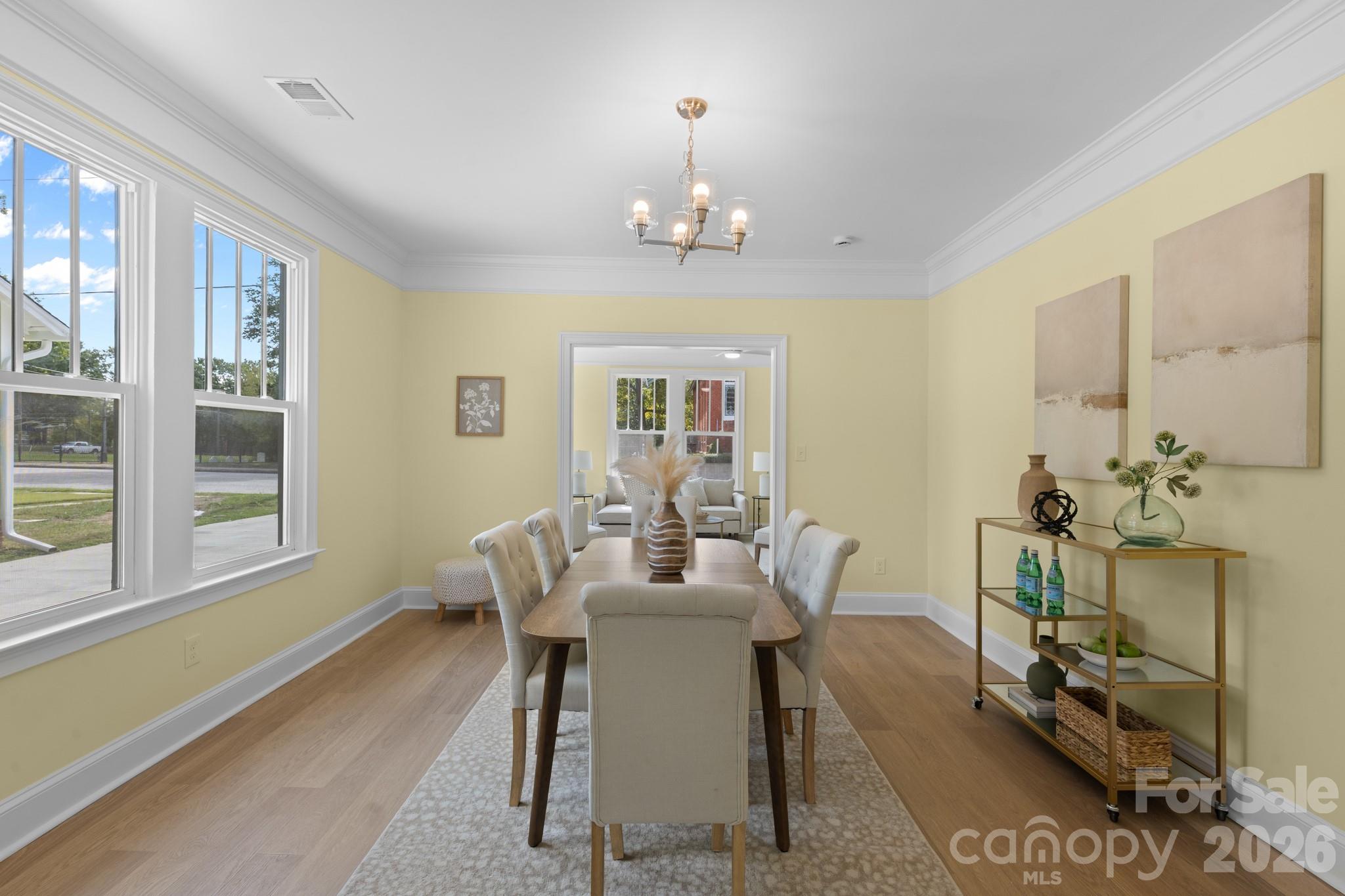 304 W Gay Street — Lancaster