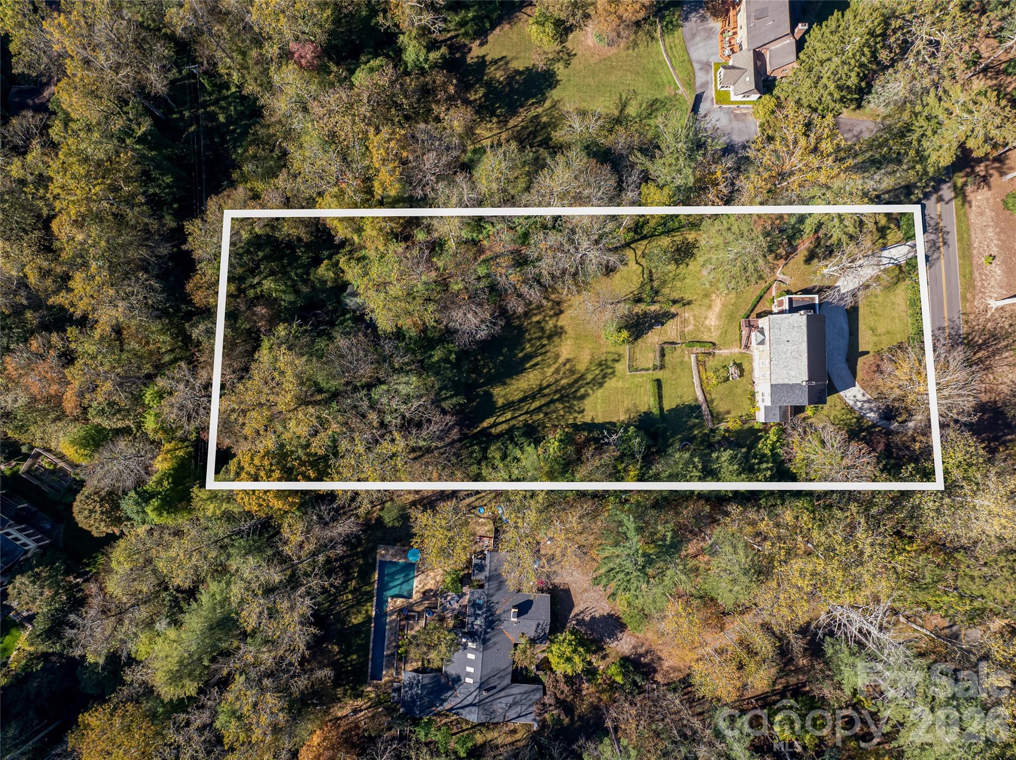 325 Vanderbilt Road — Asheville
