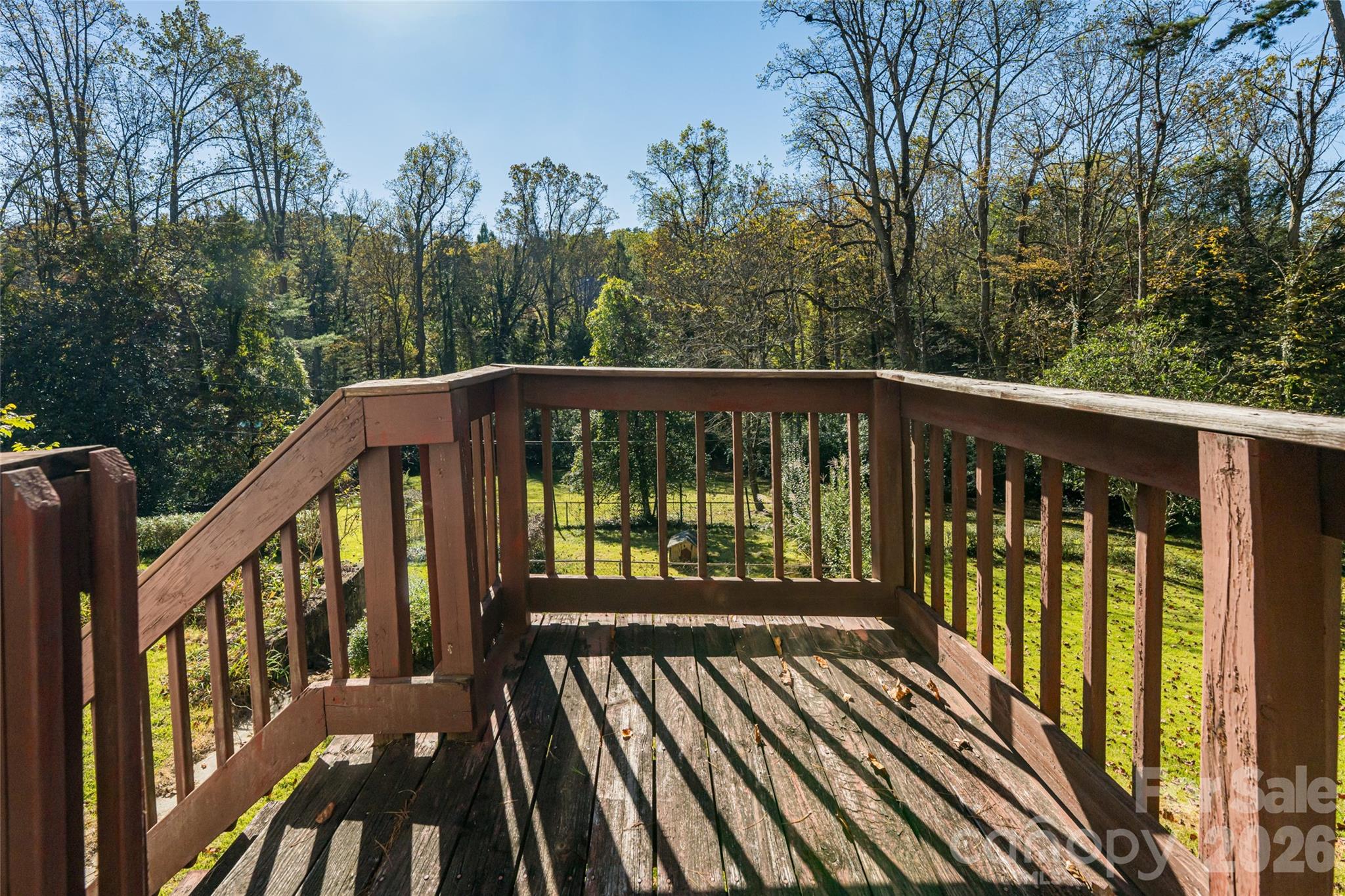 325 Vanderbilt Road — Asheville