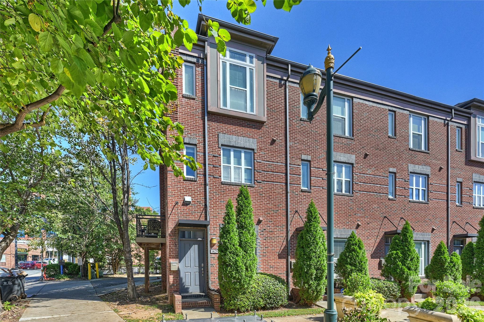 1425 Camden Road — Charlotte