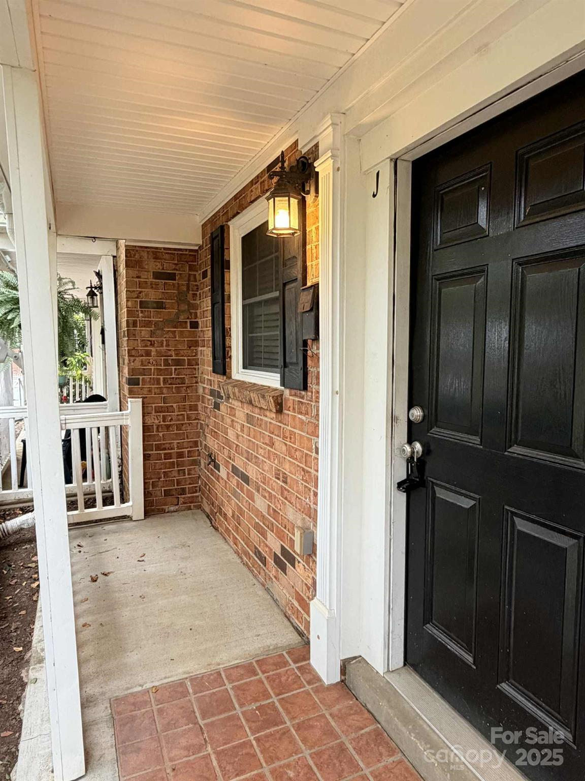 1218 Green Oaks Lane #J — Charlotte
