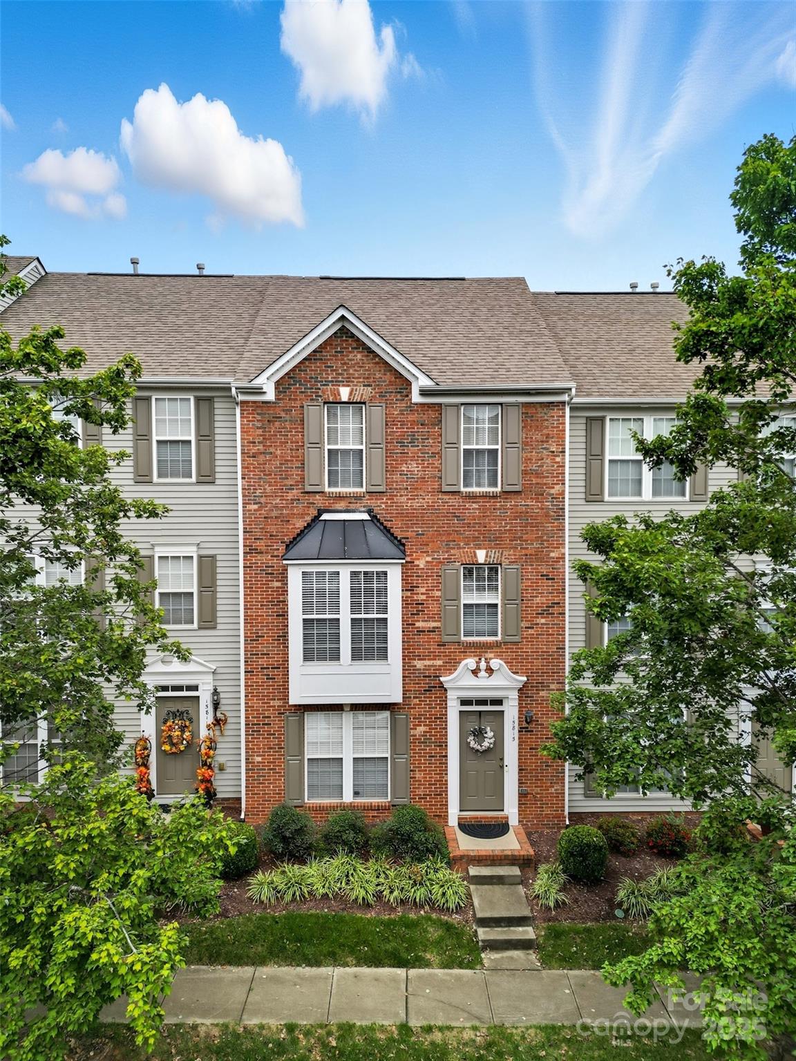 15815 Castle Watch Avenue — Charlotte