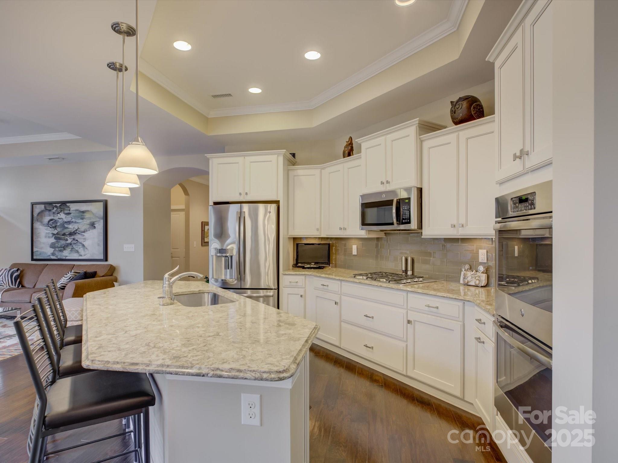1288 Restoration Drive — Marvin