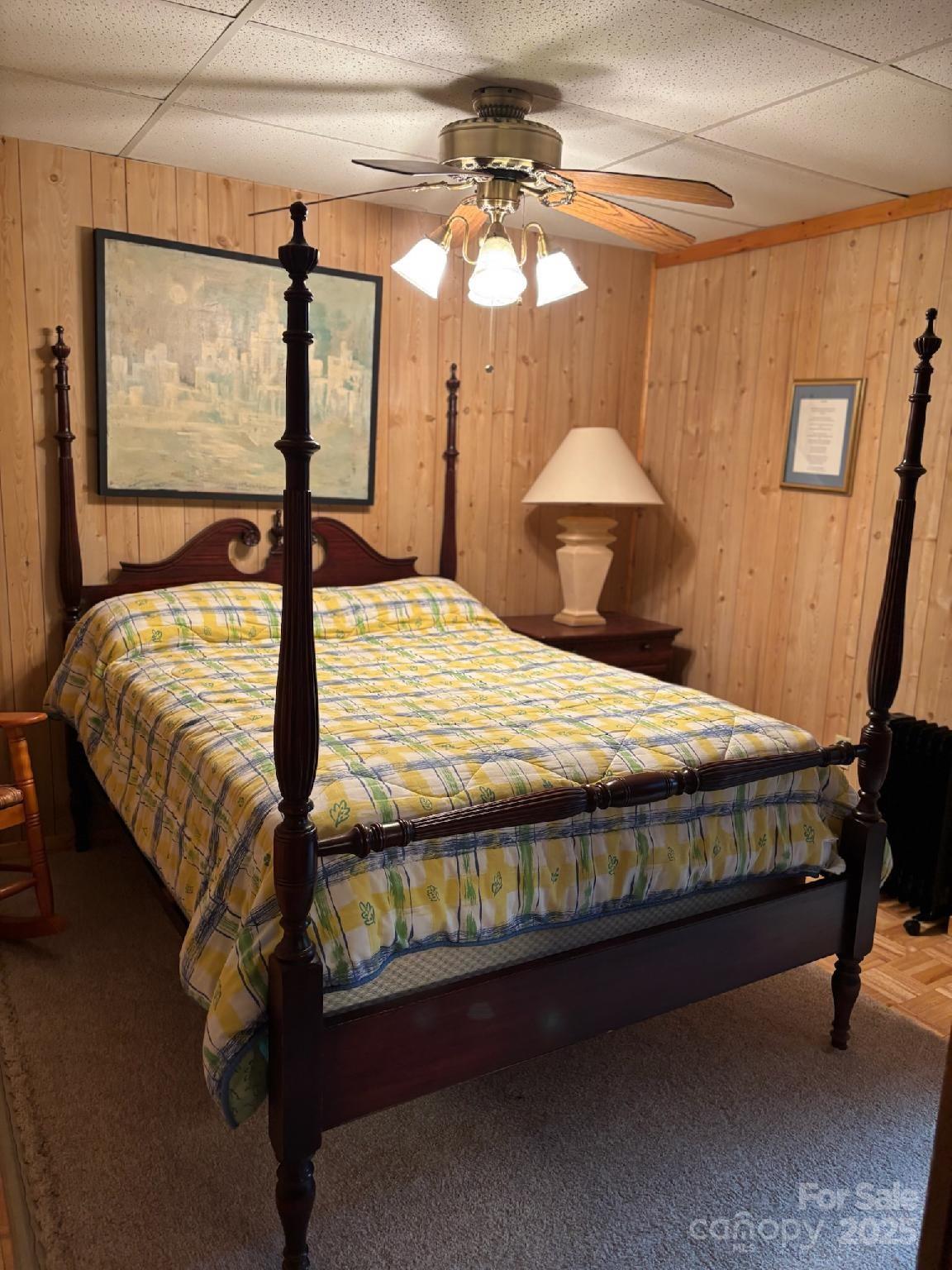 408 Dora Lane — Bakersville