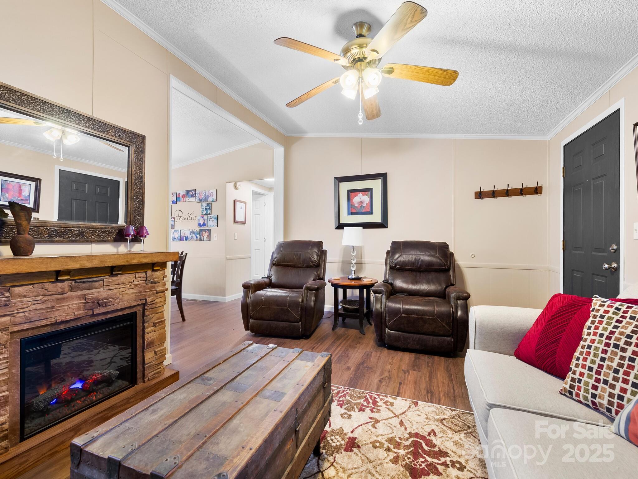 52 Delta Lane — Sylva