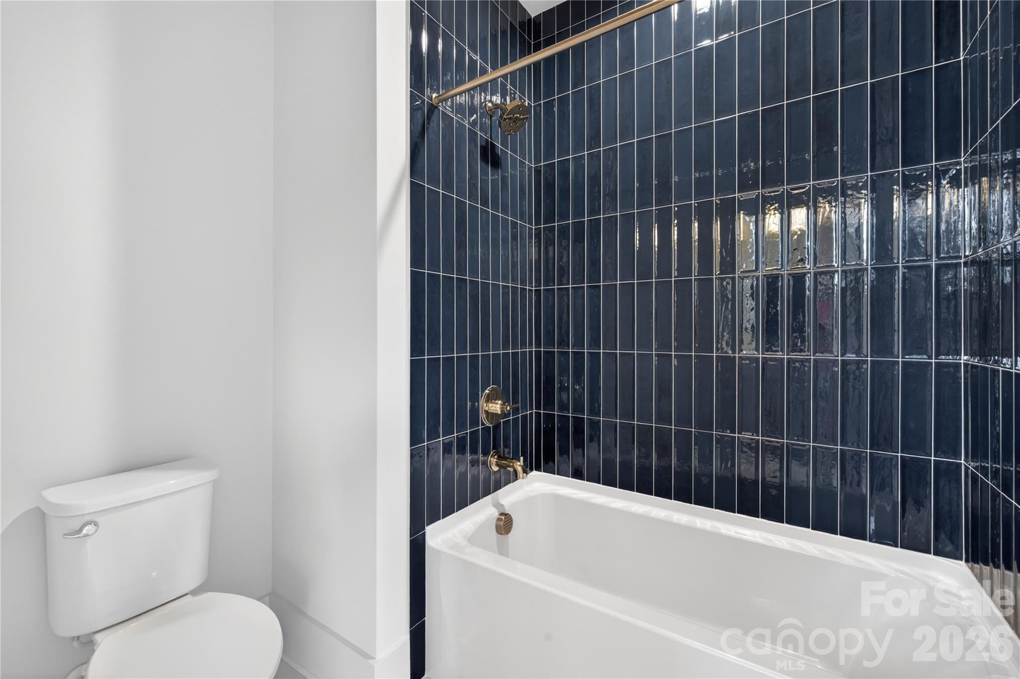 7237 Westrow Avenue — Charlotte