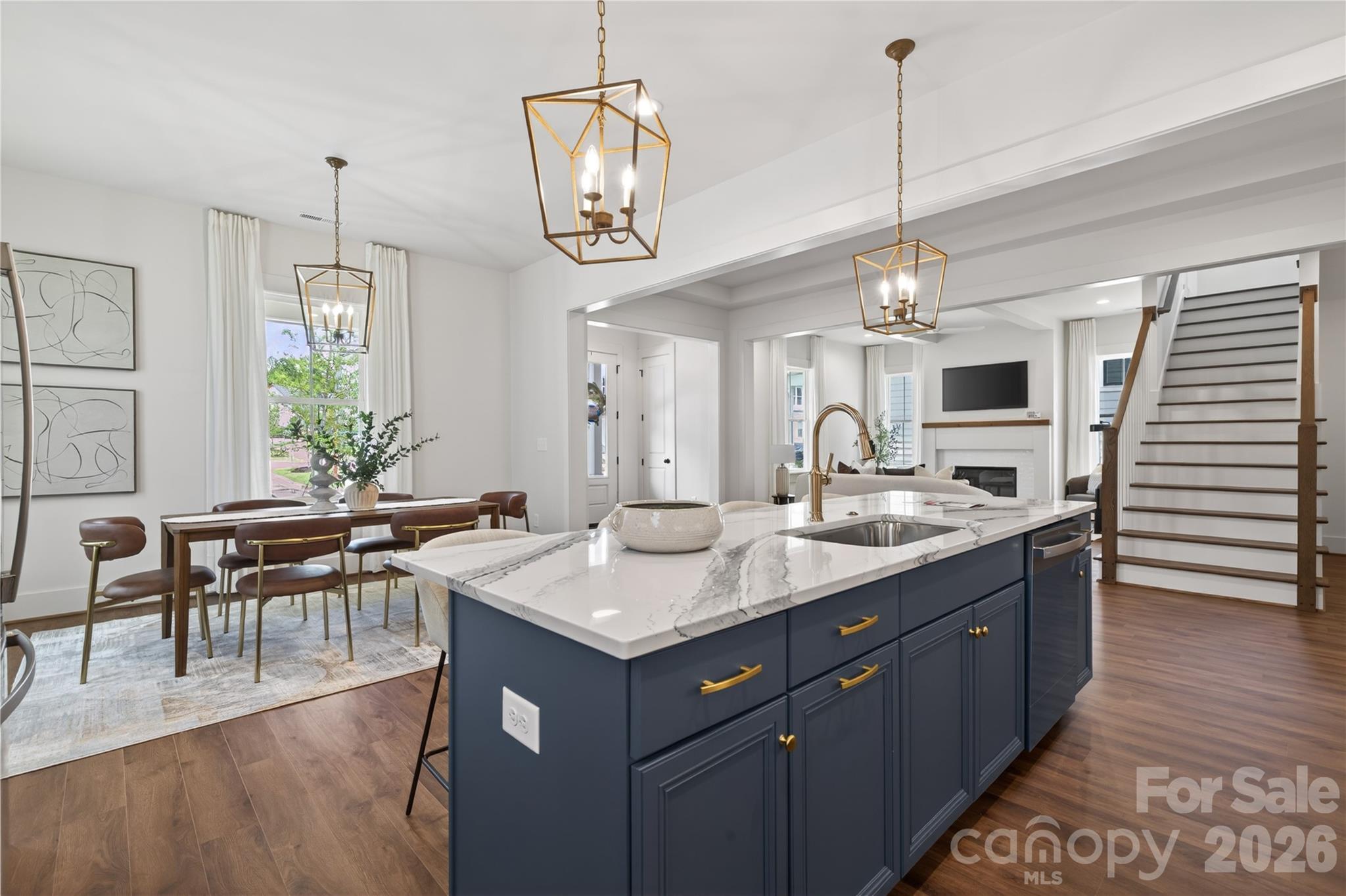 7237 Westrow Avenue — Charlotte