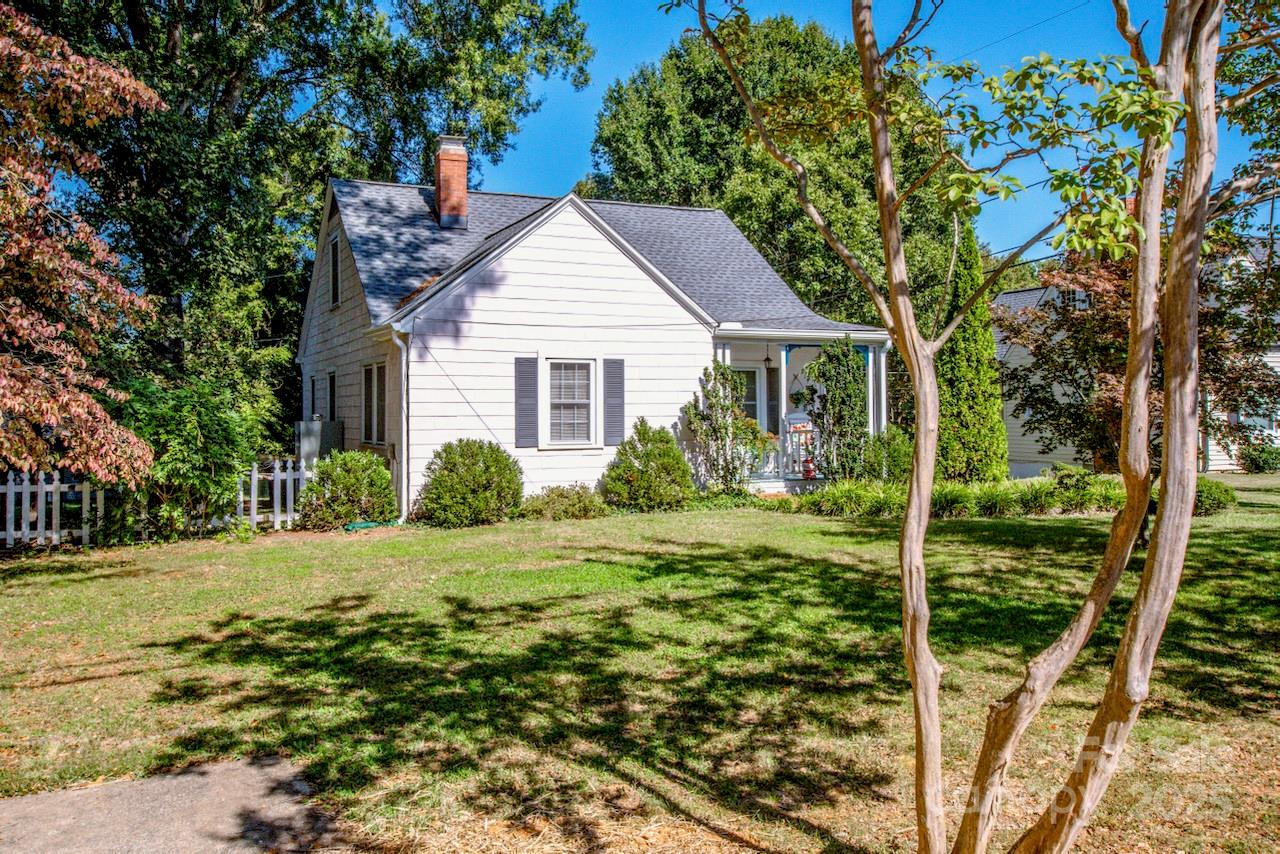 603 Harmony Drive — Statesville