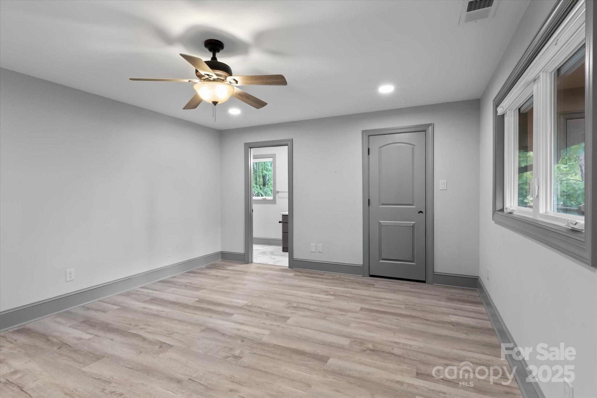 258 Crystal Circle — Mooresville