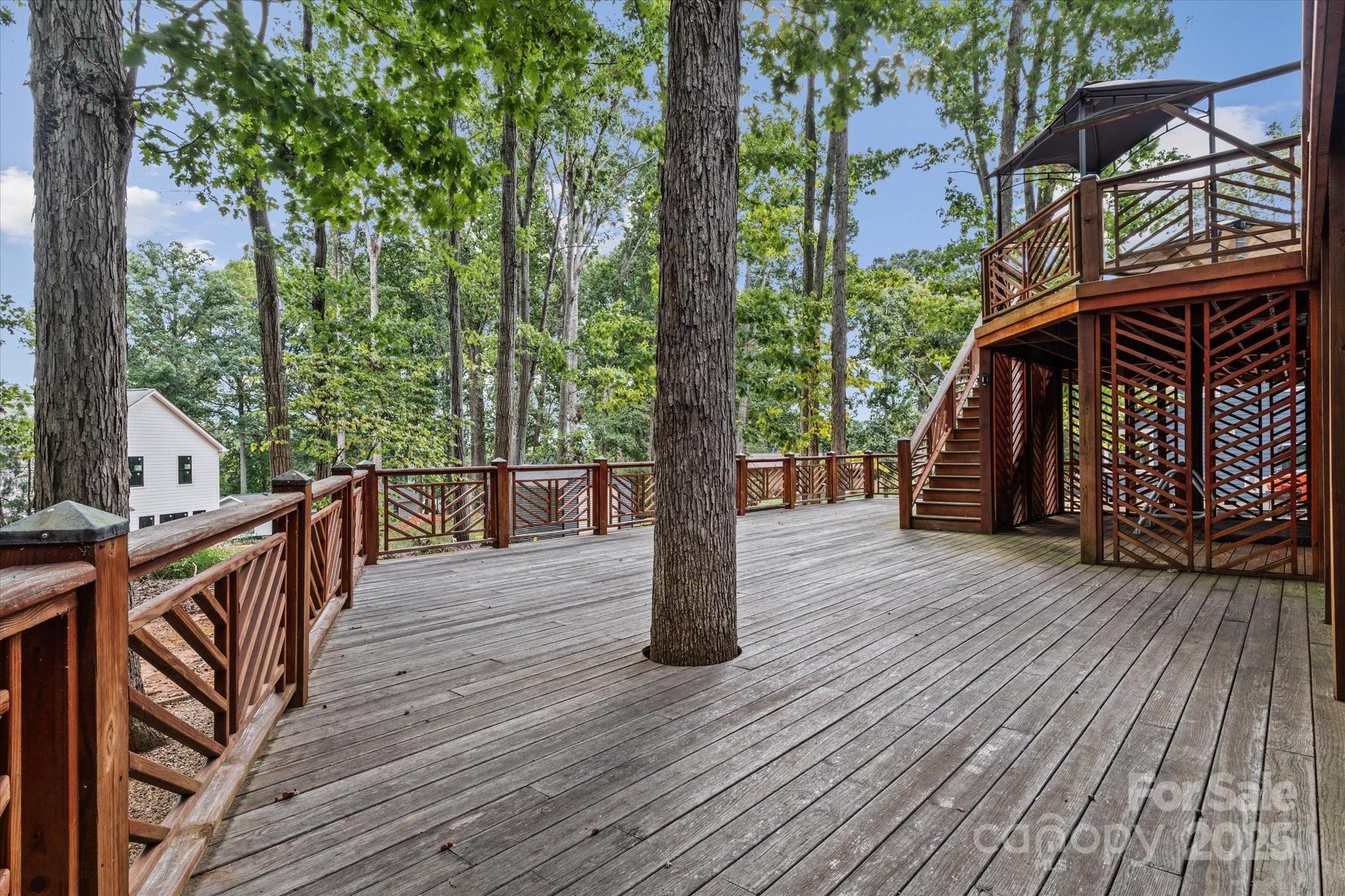 258 Crystal Circle — Mooresville