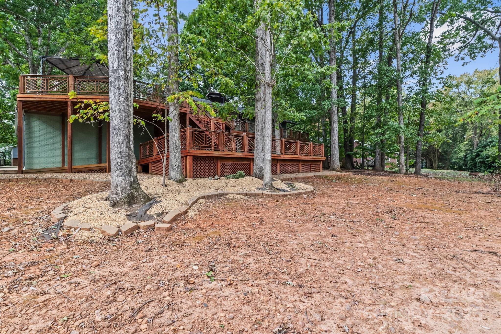 258 Crystal Circle — Mooresville