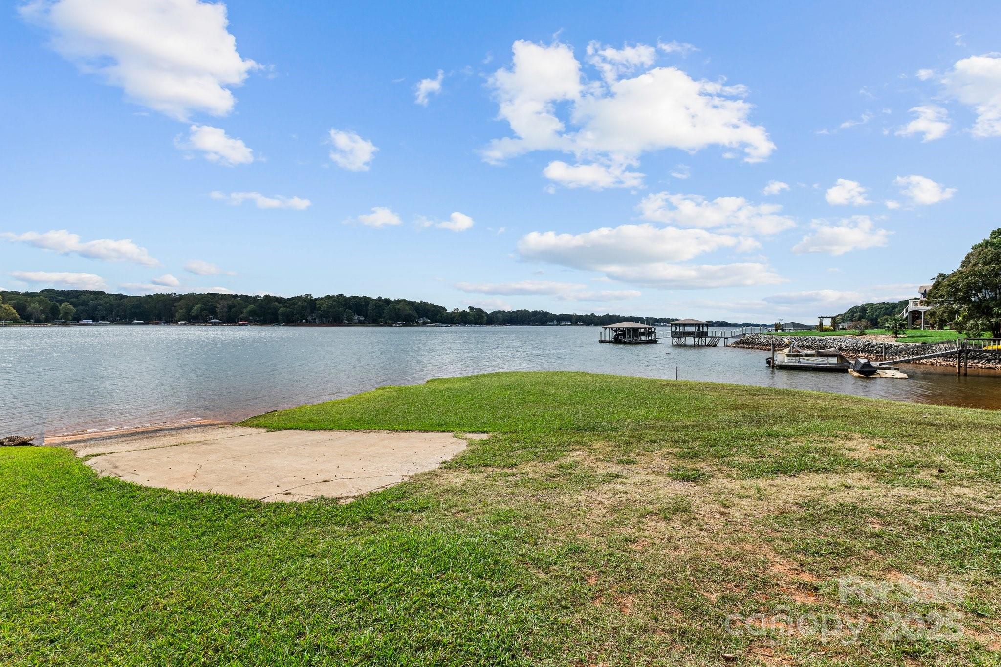 258 Crystal Circle — Mooresville