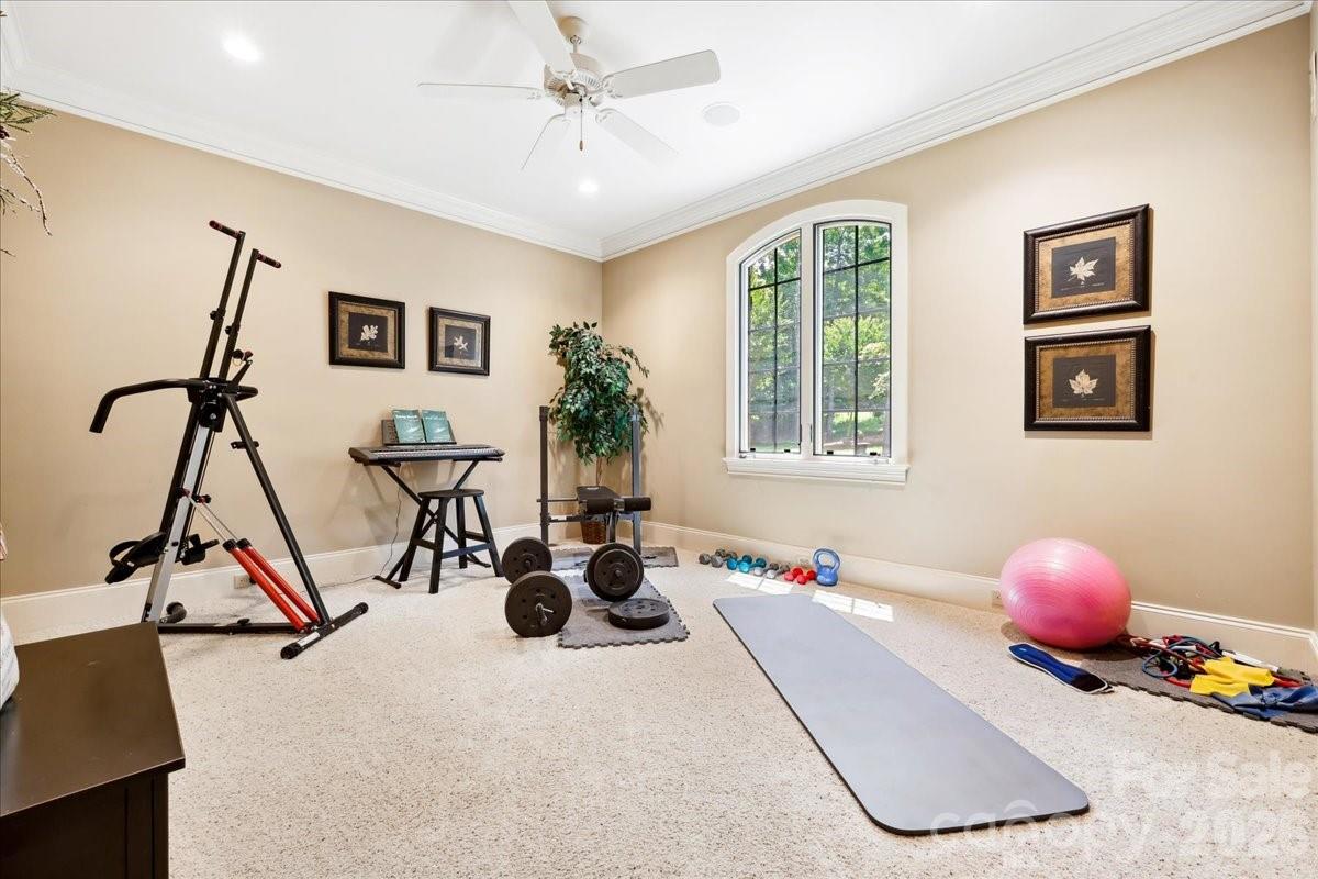 562 Rocky Cove Lane — Denton