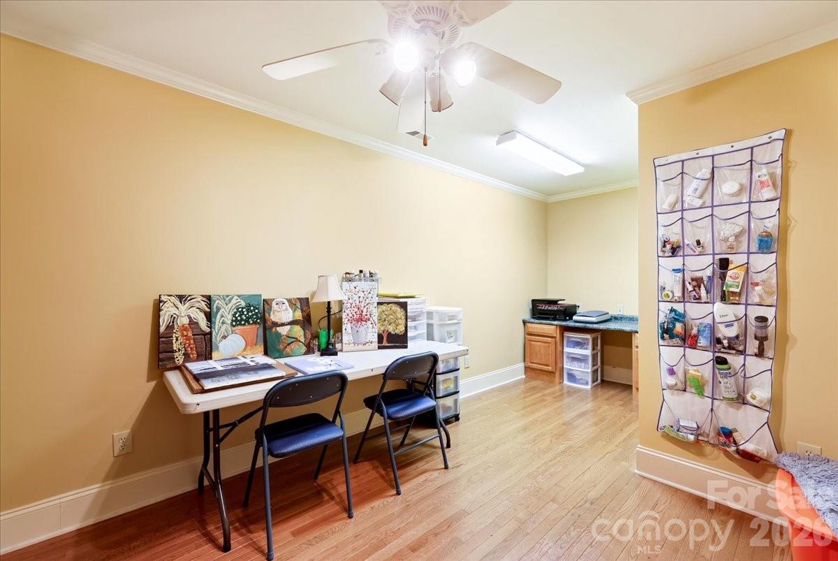 562 Rocky Cove Lane — Denton