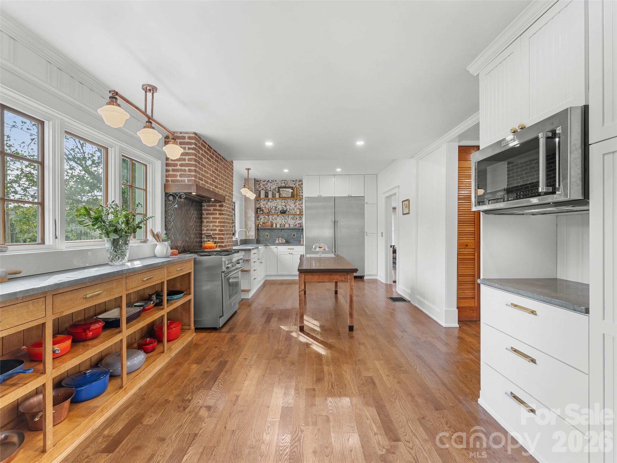 505 N Country Club Road — Brevard
