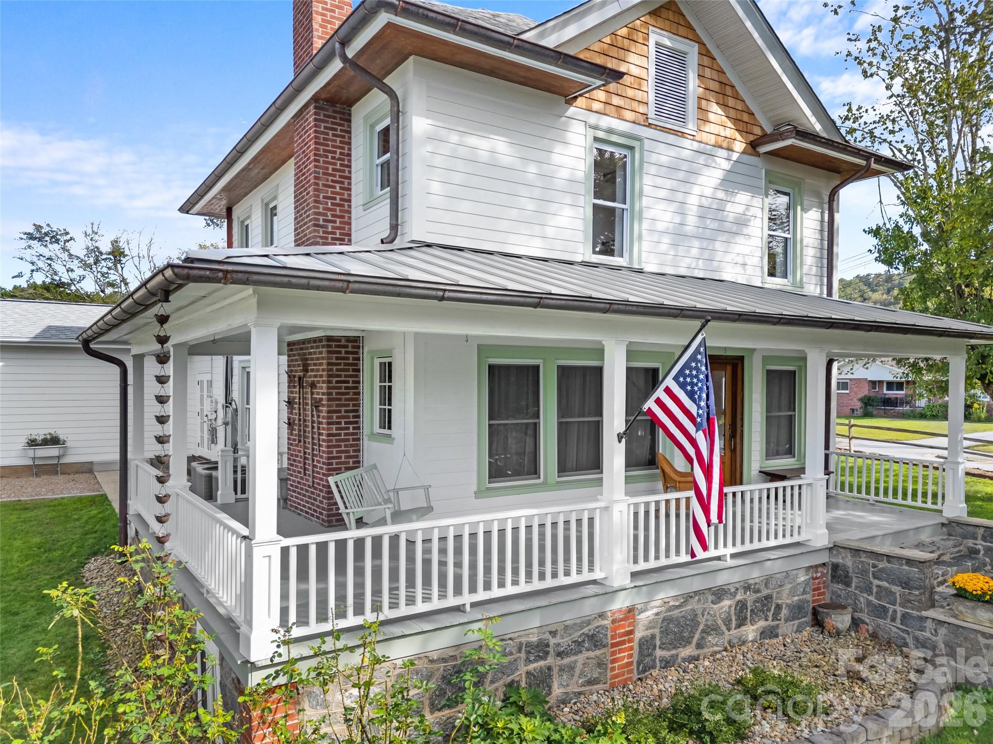 505 N Country Club Road — Brevard