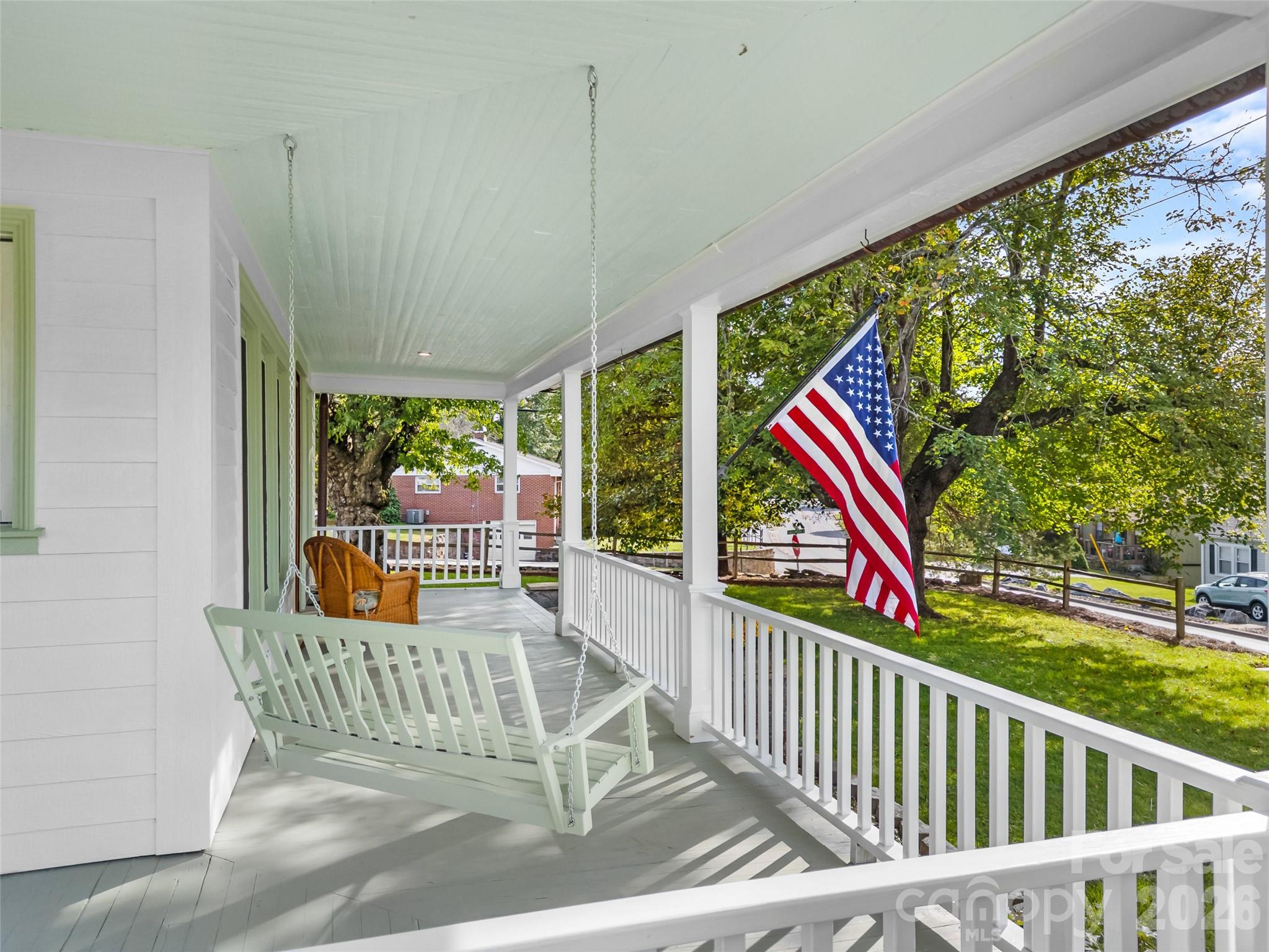 505 N Country Club Road — Brevard