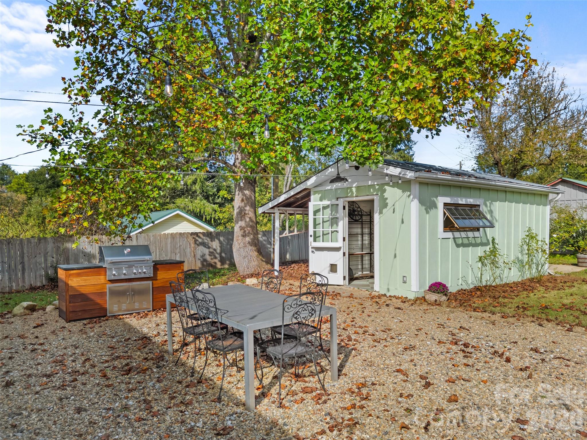 505 N Country Club Road — Brevard