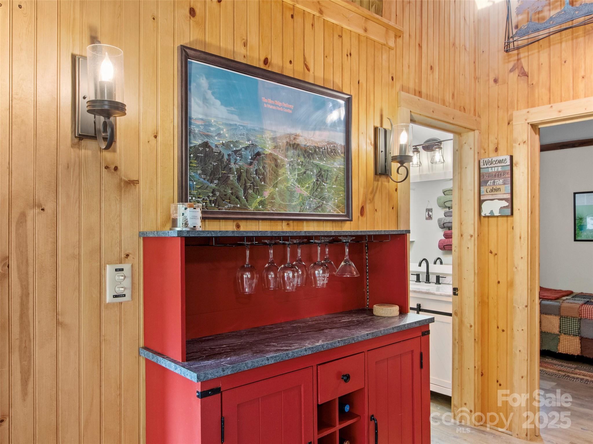 354 Big Ridge Road — Burnsville