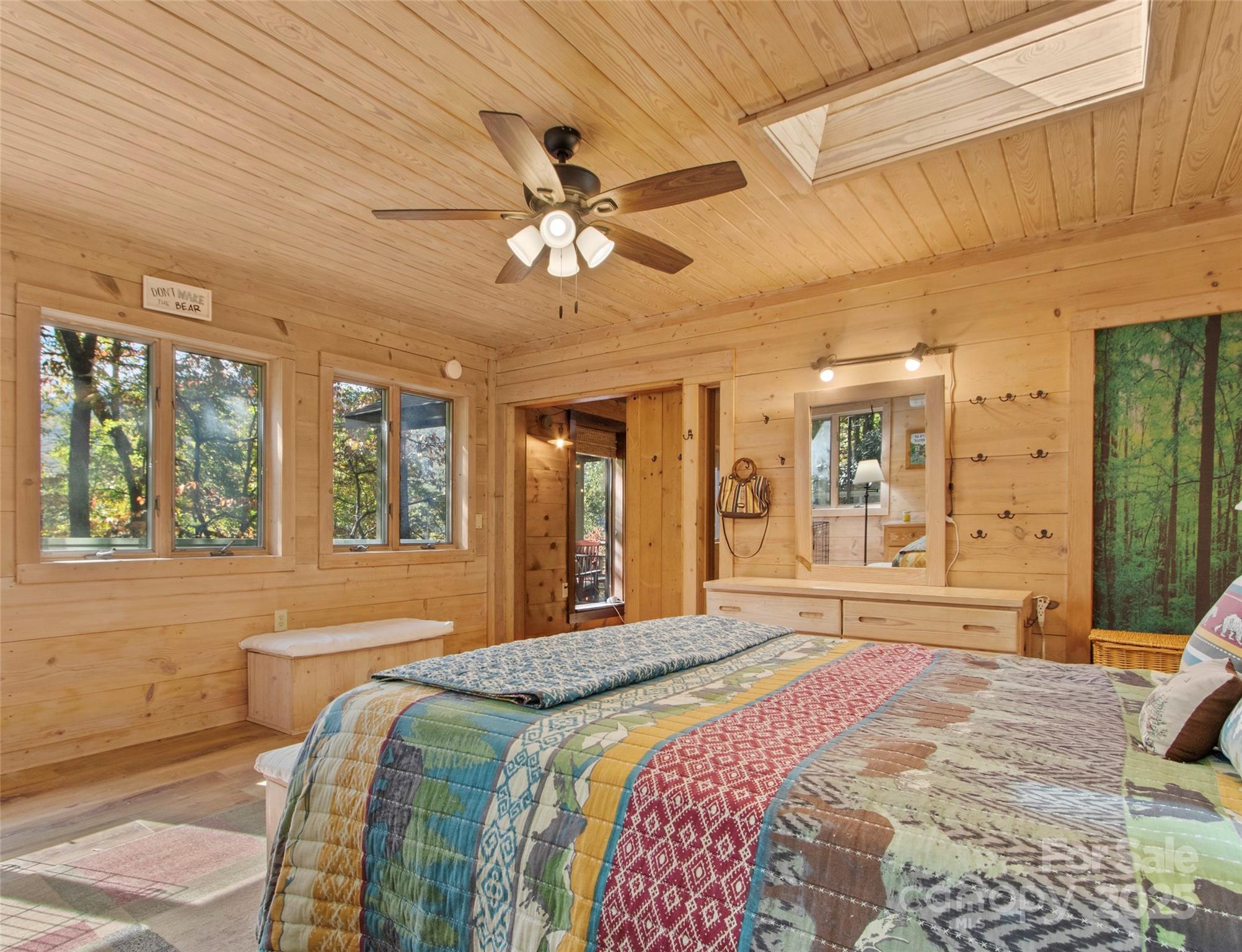 354 Big Ridge Road — Burnsville